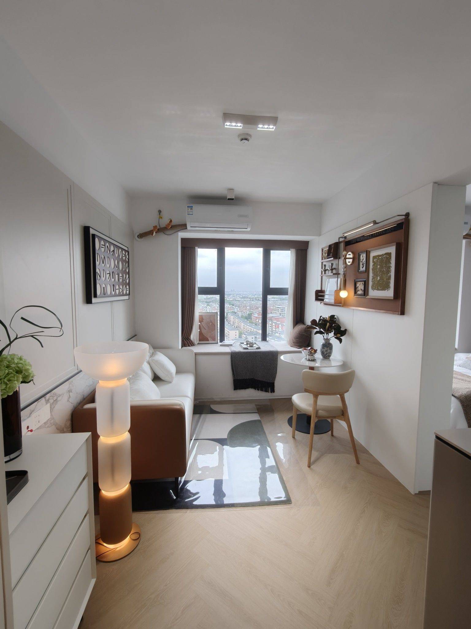 Shanghai-Jing‘An-保租房😍,整租一居😛,Pet Friendly,LGBTQ Friendly,Cozy Home,Clean&Comfy,No Gender Limit,Hustle & Bustle,“Friends”,Chilled