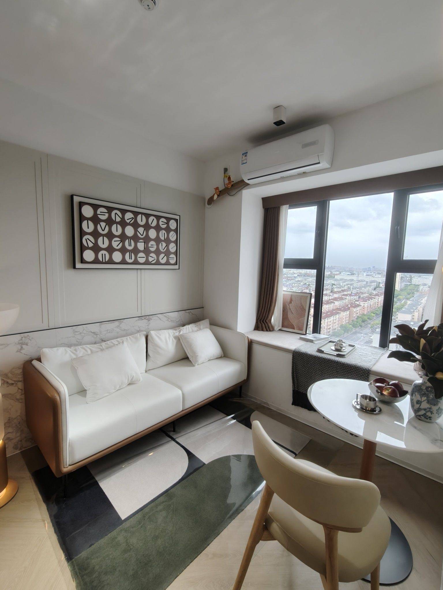 Shanghai-Jing‘An-Clean&Comfy,No Gender Limit