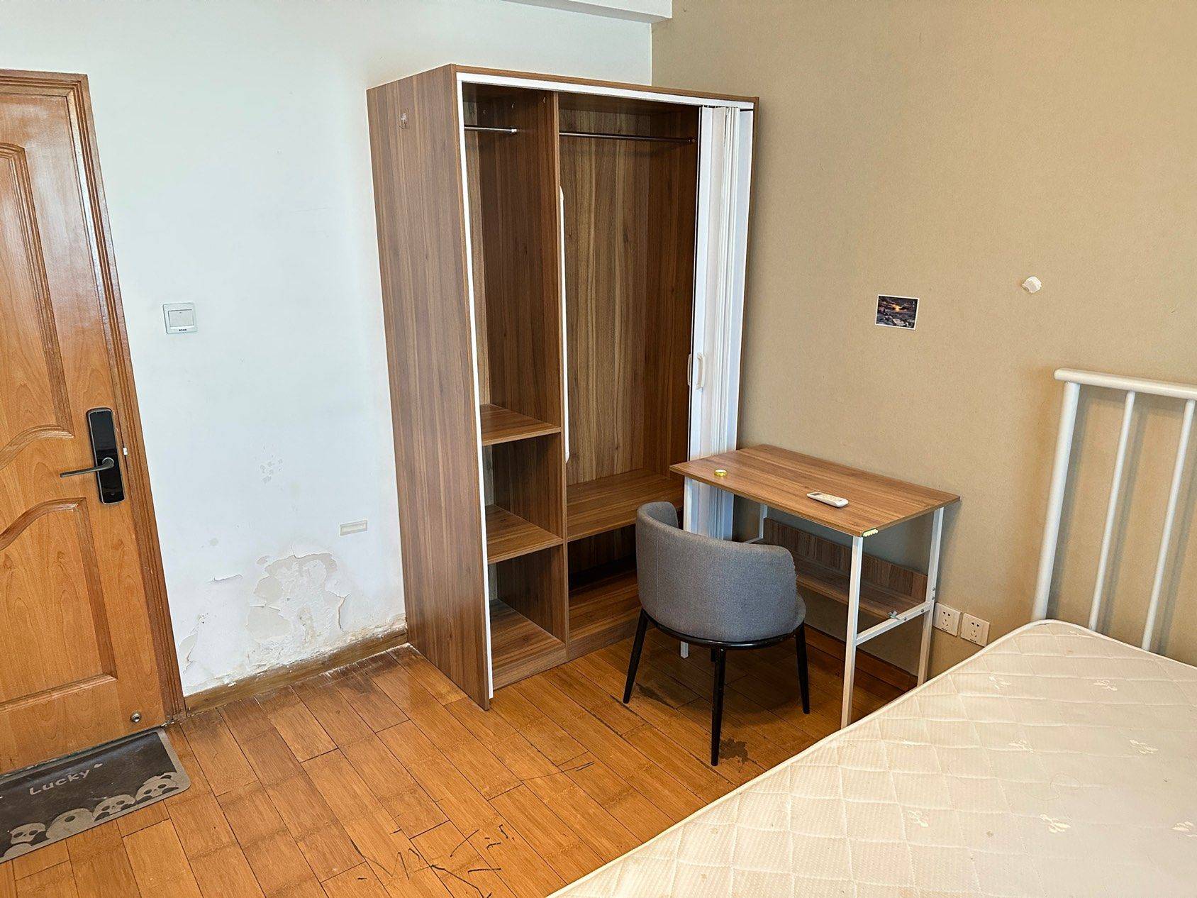 Beijing-Fengtai-Pet Friendly