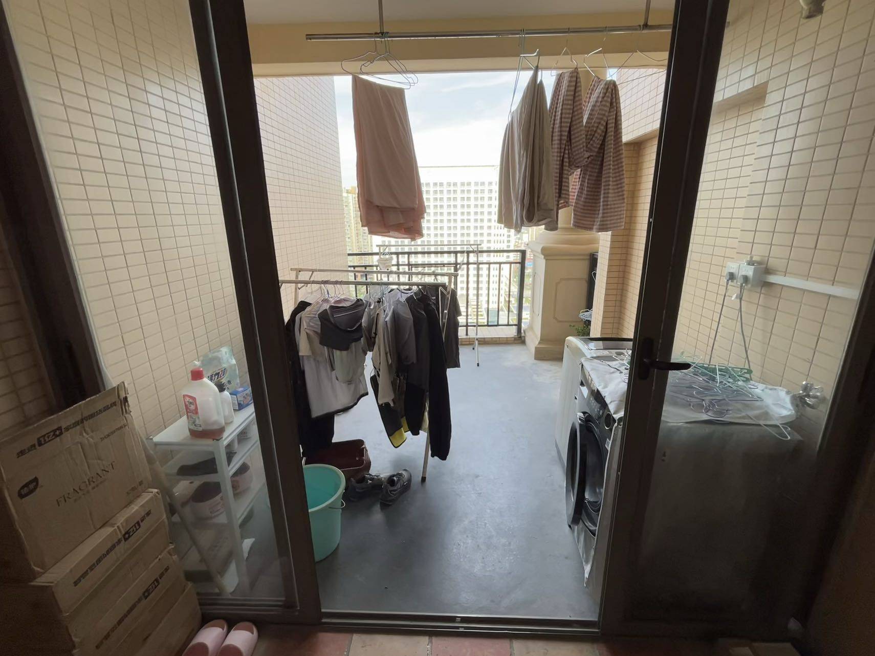 Shenzhen-BaoAn-Cozy Home,Clean&Comfy,No Gender Limit,Hustle & Bustle