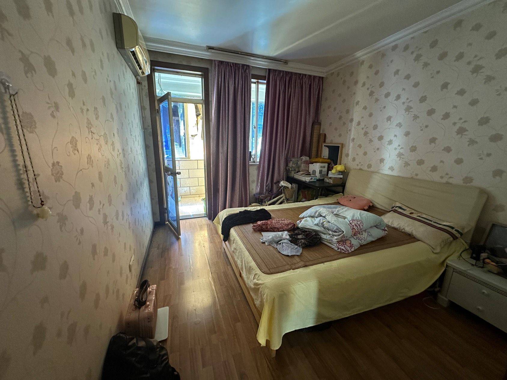 Wenzhou-Lucheng-Hustle & Bustle