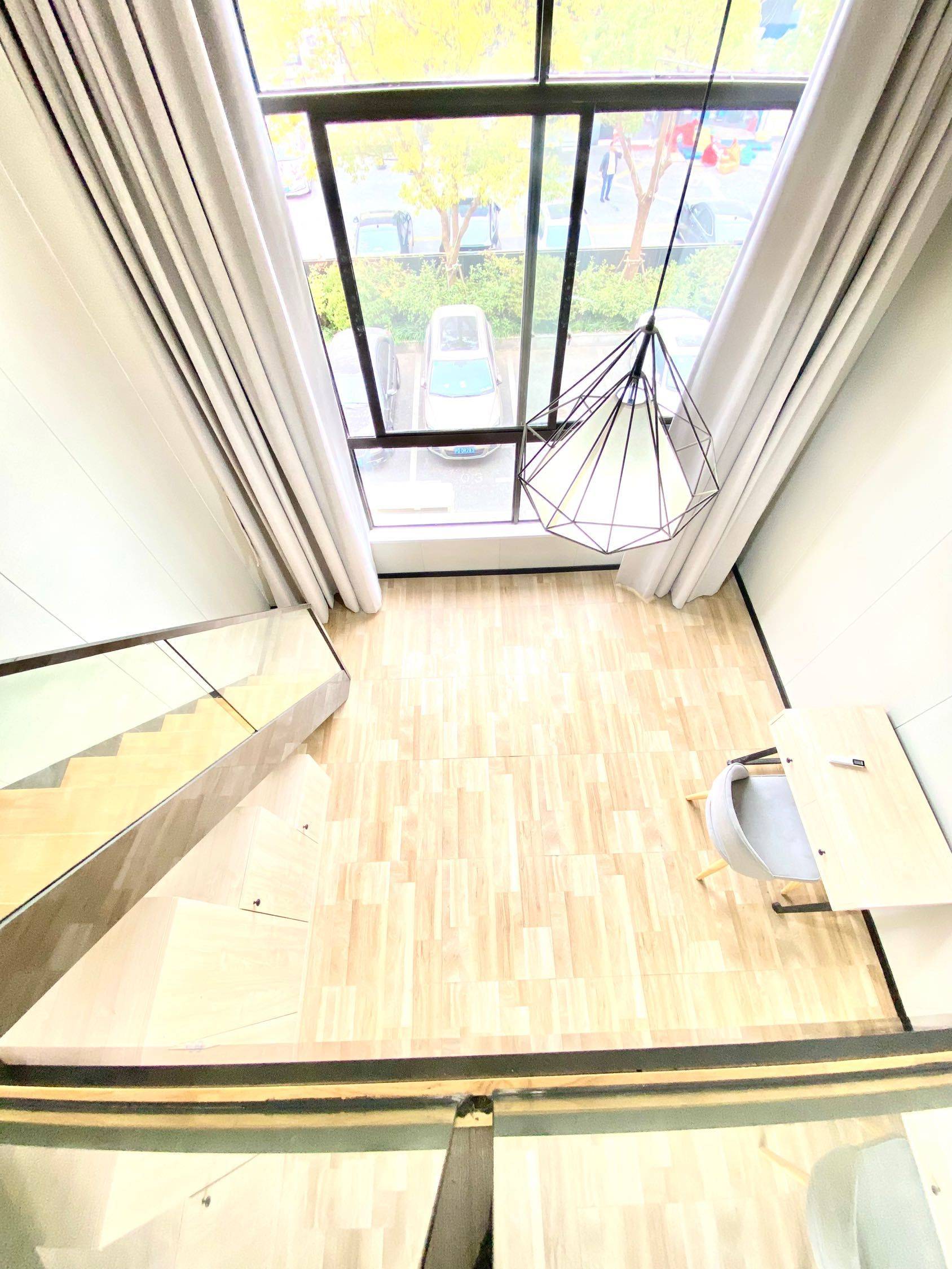 Shanghai-Pudong-Cozy Home,Clean&Comfy,No Gender Limit,Hustle & Bustle,“Friends”,Chilled,LGBTQ Friendly,Pet Friendly