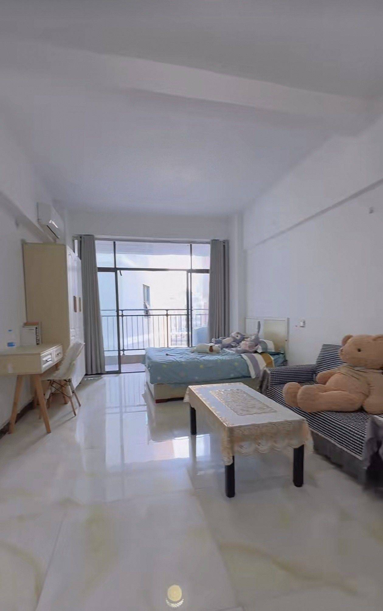 Shenzhen-Longgang-Pet Friendly