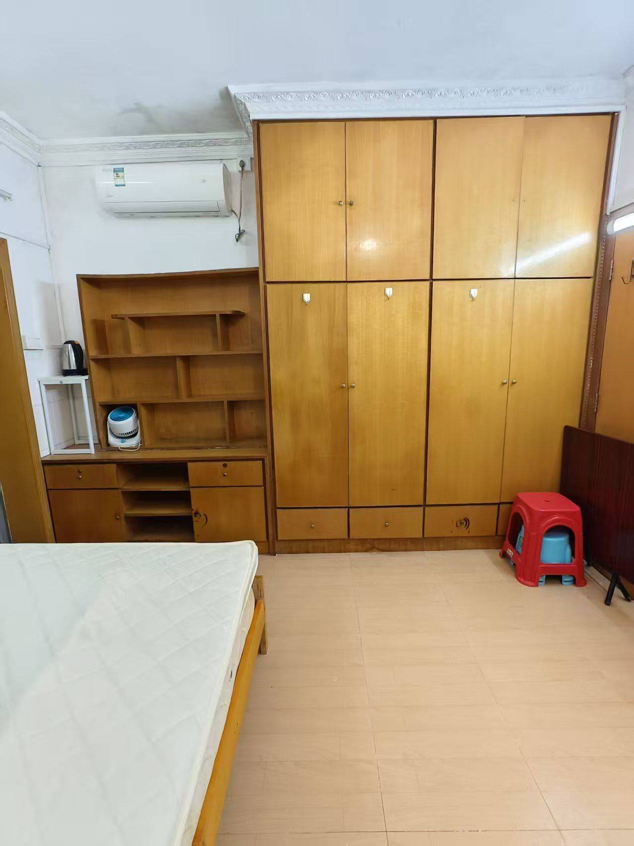 Shenzhen-BaoAn-Cozy Home,Clean&Comfy,No Gender Limit,Hustle & Bustle,“Friends”,Chilled,LGBTQ Friendly,Pet Friendly