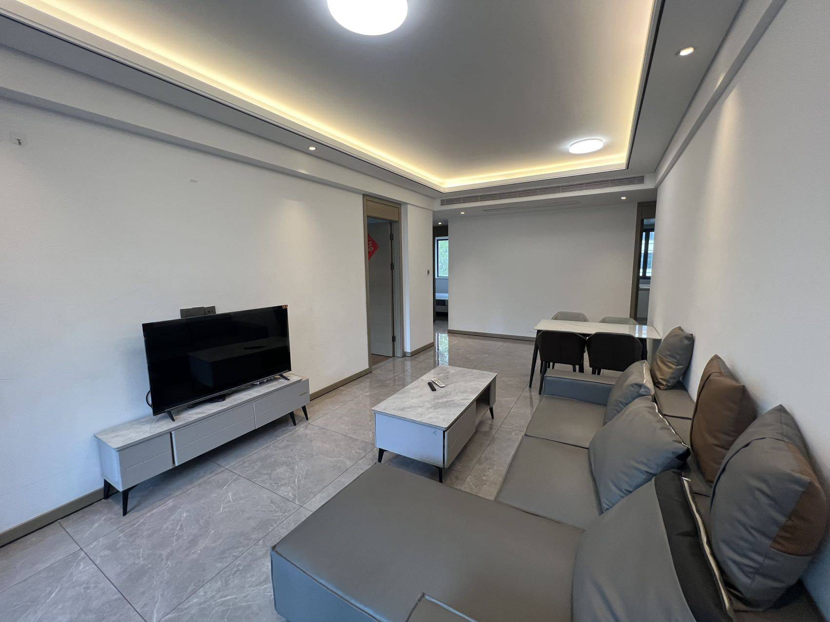 Xiamen-Xiang'An-Cozy Home,Clean&Comfy,No Gender Limit,Hustle & Bustle,“Friends”,Chilled