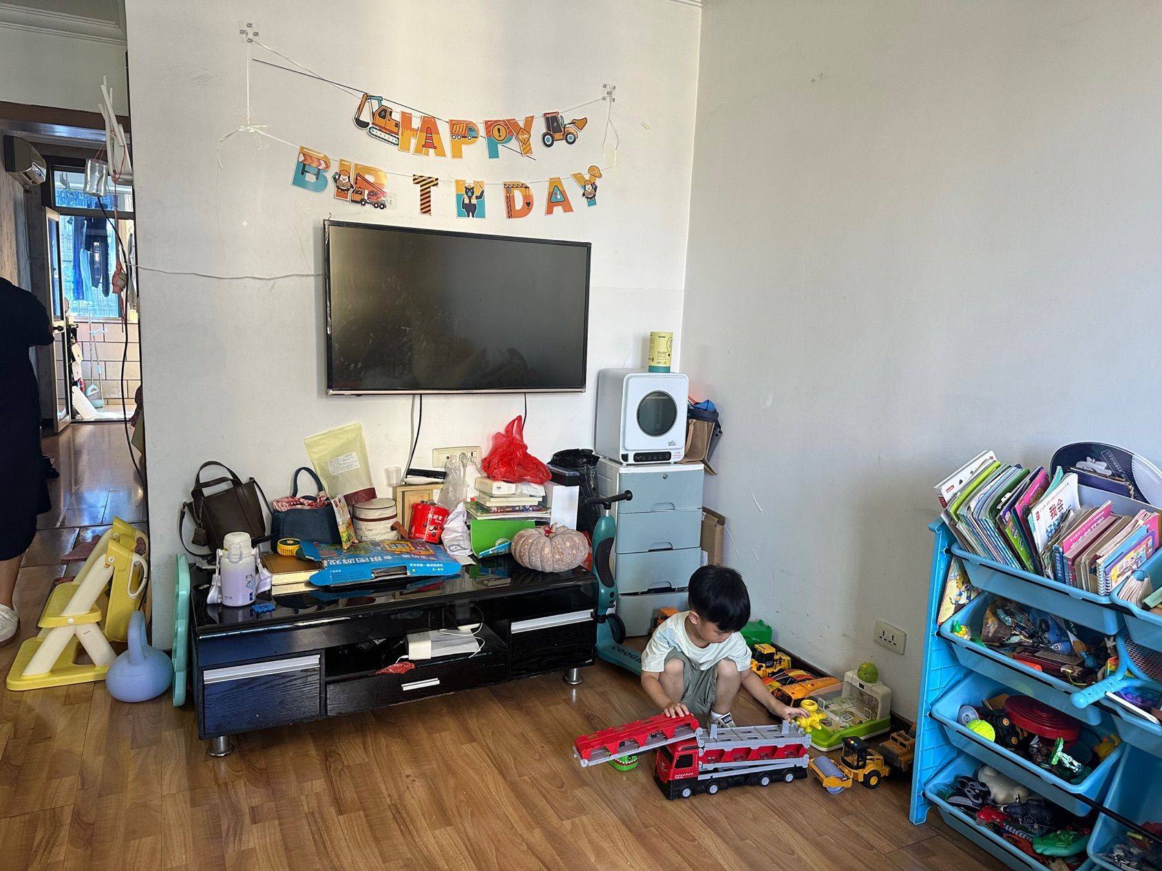 Wenzhou-Lucheng-Hustle & Bustle