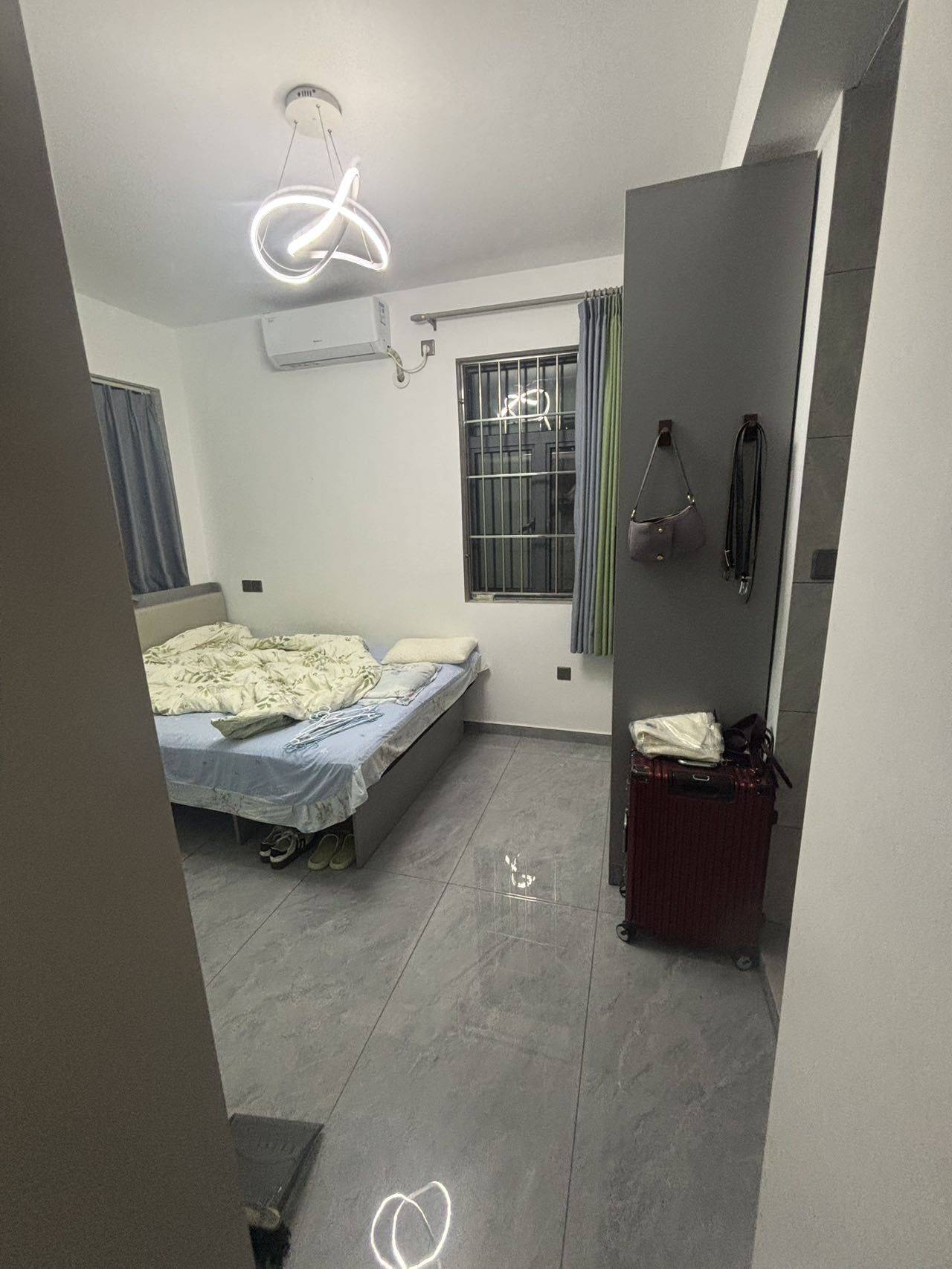 Shenzhen-Futian-Cozy Home,Clean&Comfy,No Gender Limit,Hustle & Bustle,Pet Friendly