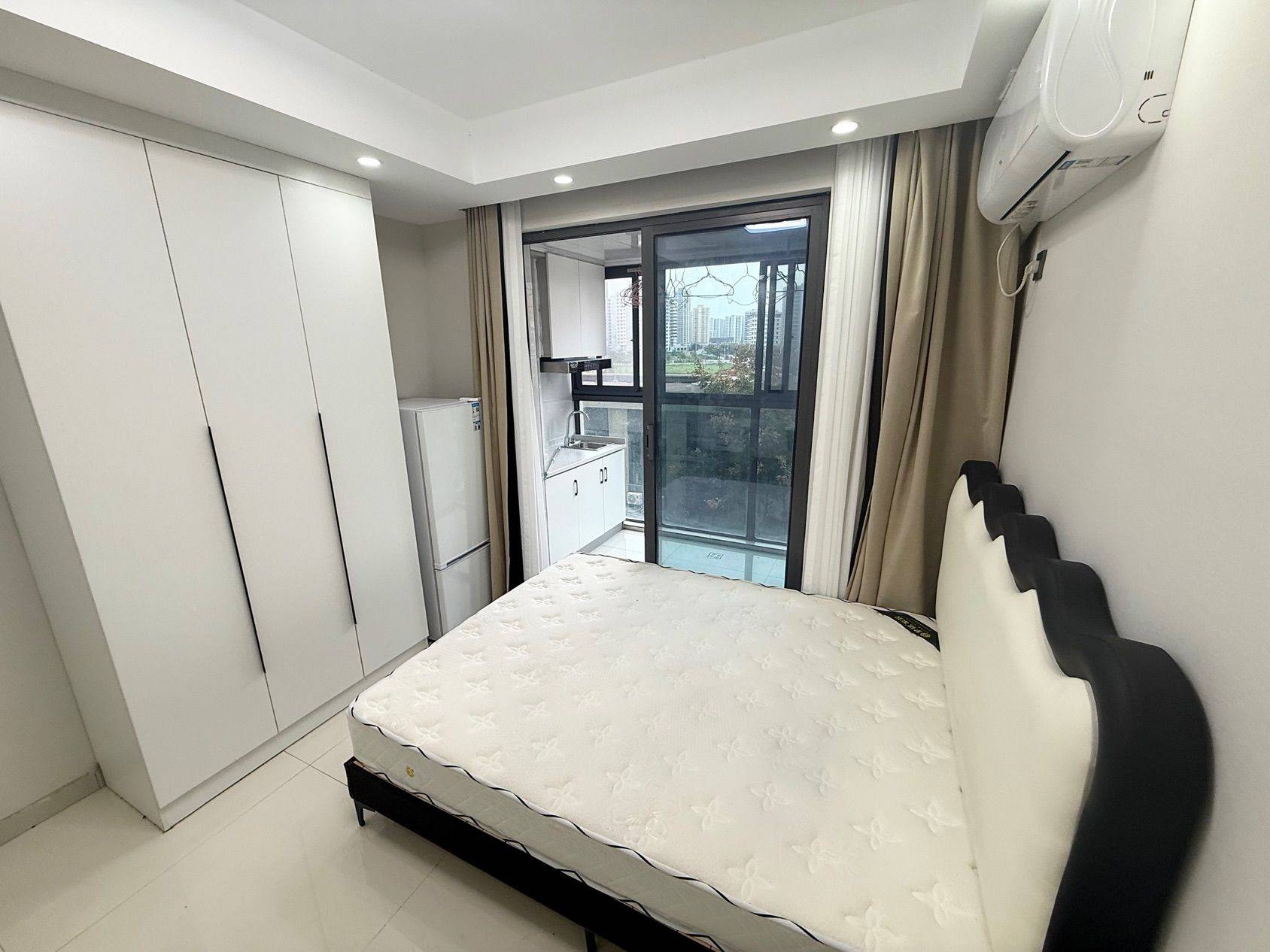 Hangzhou-Binjiang-Cozy Home,Clean&Comfy,Hustle & Bustle