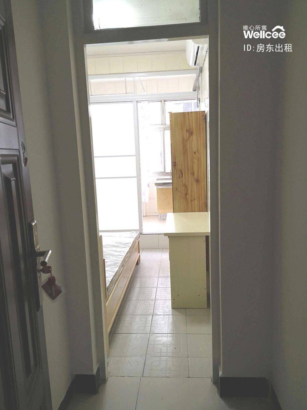 Zhengzhou-Jinshui-Cozy Home,Clean&Comfy,No Gender Limit,Hustle & Bustle,“Friends”,Chilled,LGBTQ Friendly,Pet Friendly