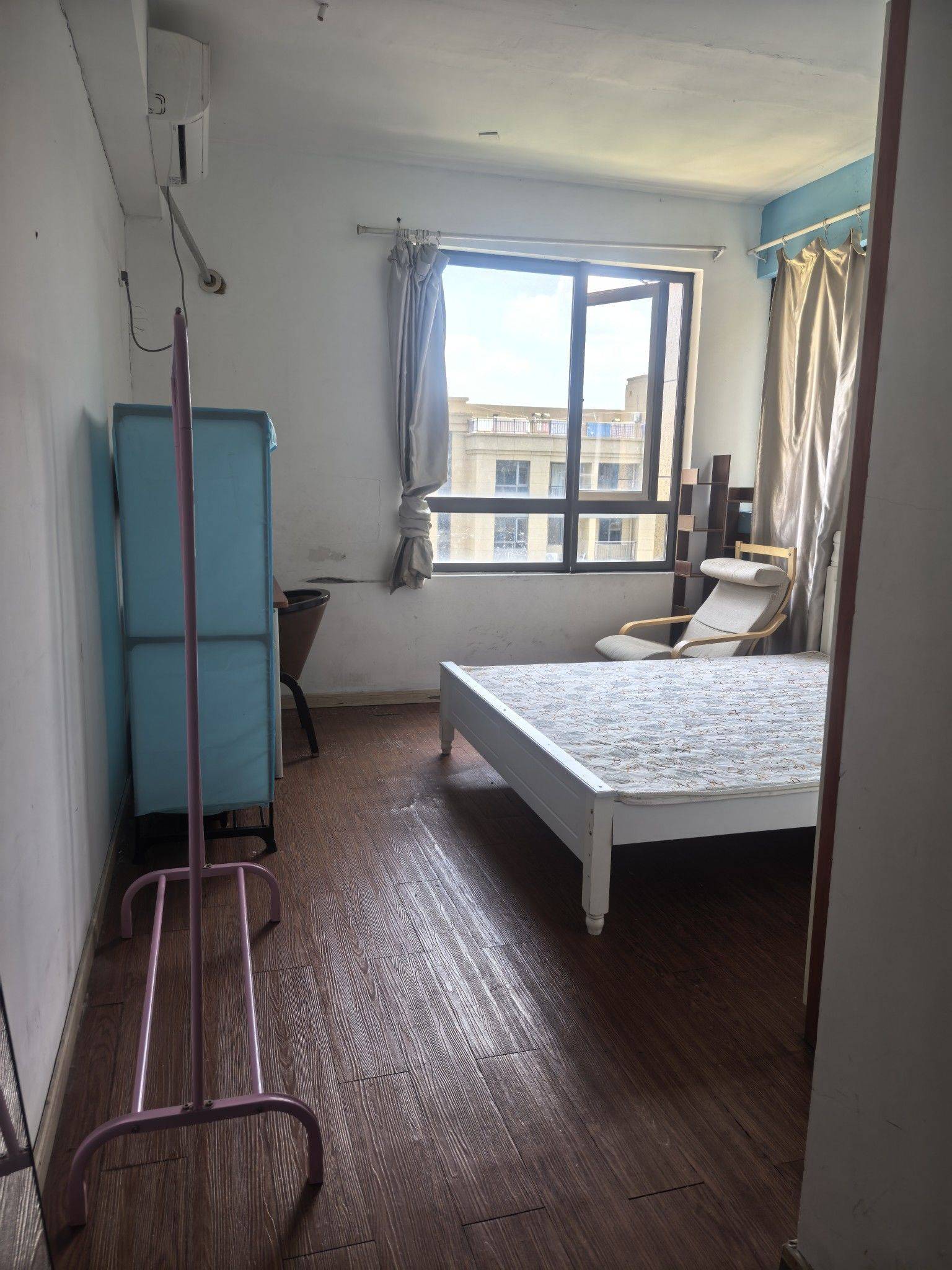 Hangzhou-Xiaoshan-Cozy Home,Clean&Comfy,No Gender Limit,Hustle & Bustle,“Friends”,Chilled,LGBTQ Friendly,Pet Friendly