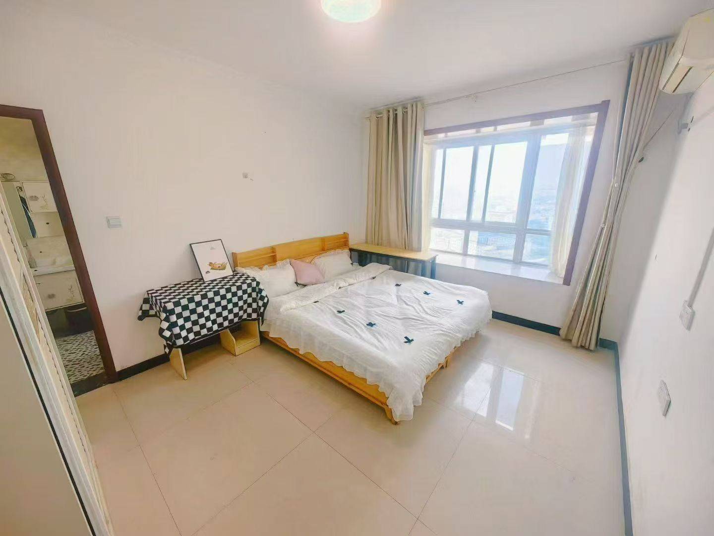 Zhengzhou-Jinshui-Cozy Home,Clean&Comfy,No Gender Limit,Hustle & Bustle,“Friends”,Chilled,LGBTQ Friendly,Pet Friendly