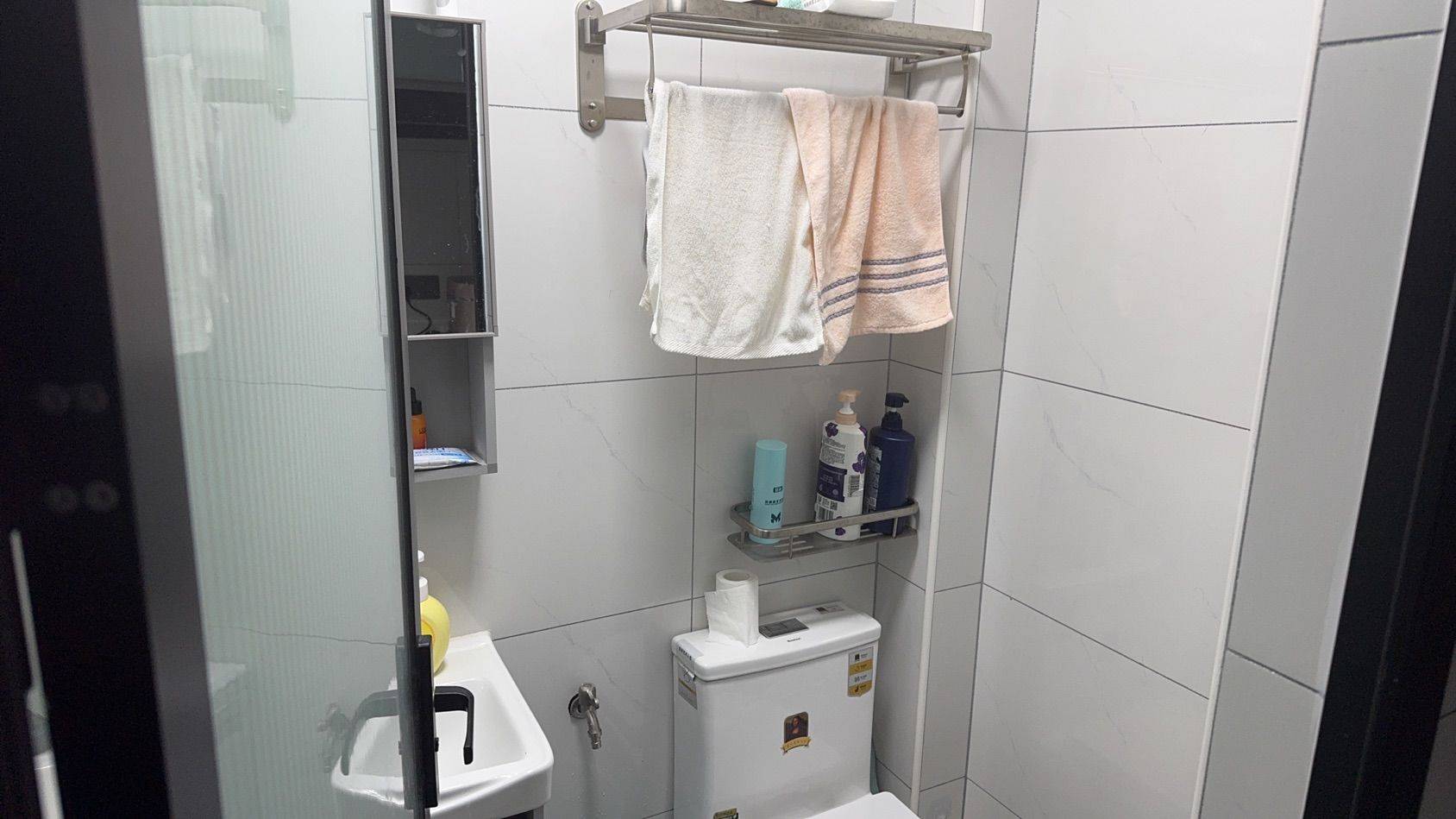 Shenzhen-BaoAn-Cozy Home,Clean&Comfy,No Gender Limit,Hustle & Bustle,LGBTQ Friendly