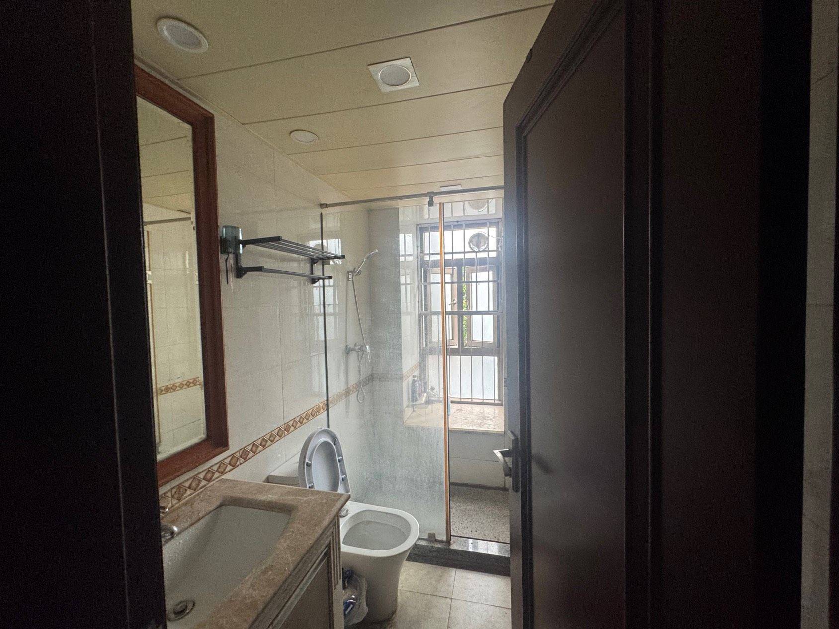 Guangzhou-Tianhe-180RMB/Night,Cozy Home,Clean&Comfy,No Gender Limit