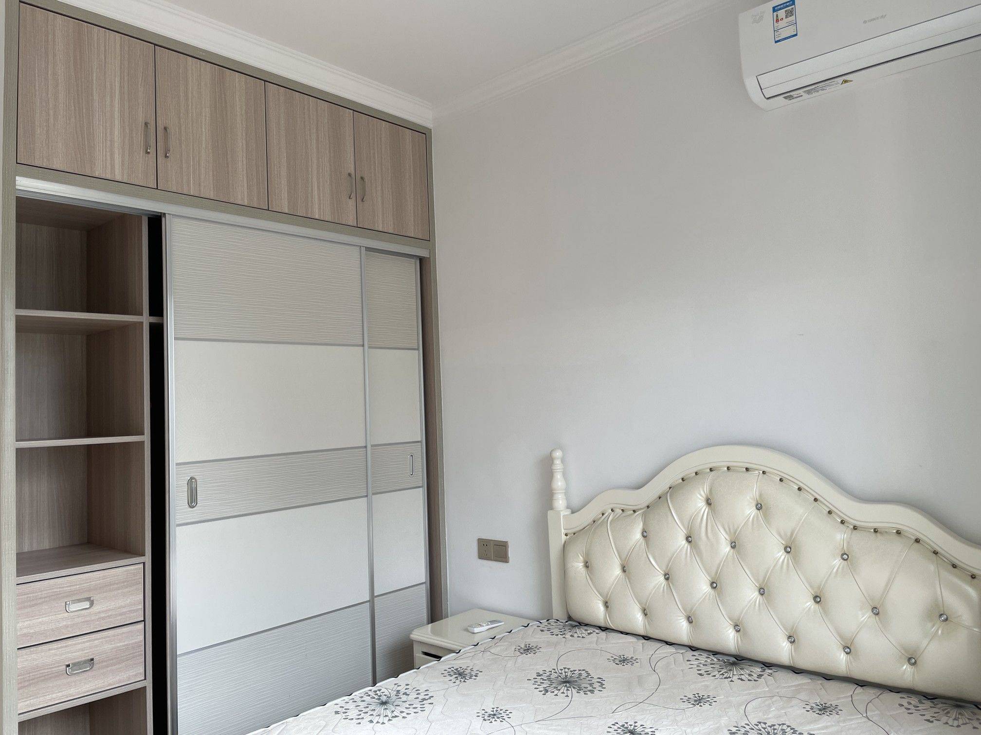 Changsha-Wangcheng-Cozy Home,Clean&Comfy,No Gender Limit,Hustle & Bustle,“Friends”,Chilled,LGBTQ Friendly