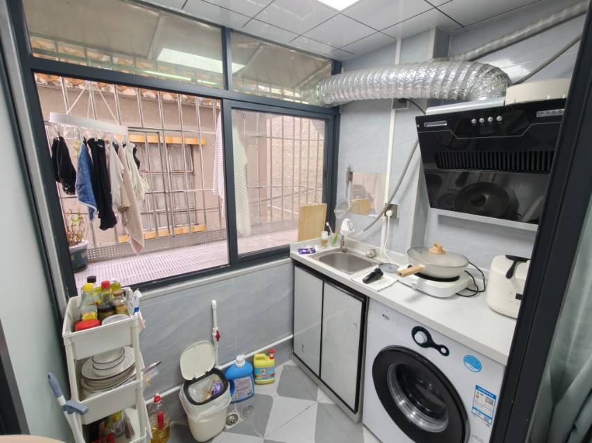 Shenzhen-Longhua-Cozy Home,No Gender Limit