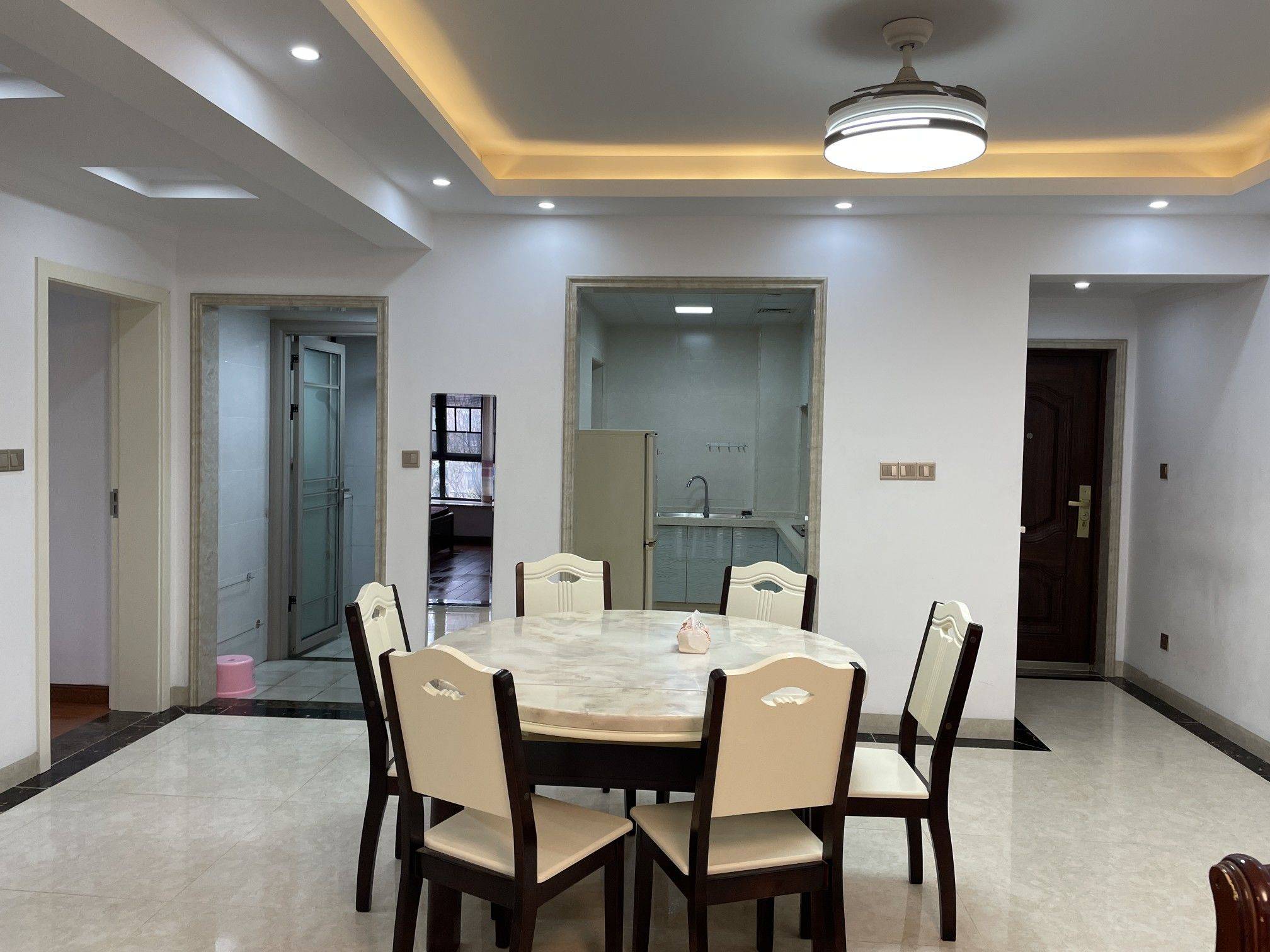 Changsha-Wangcheng-Cozy Home,Clean&Comfy,No Gender Limit,Hustle & Bustle,“Friends”,Chilled,LGBTQ Friendly