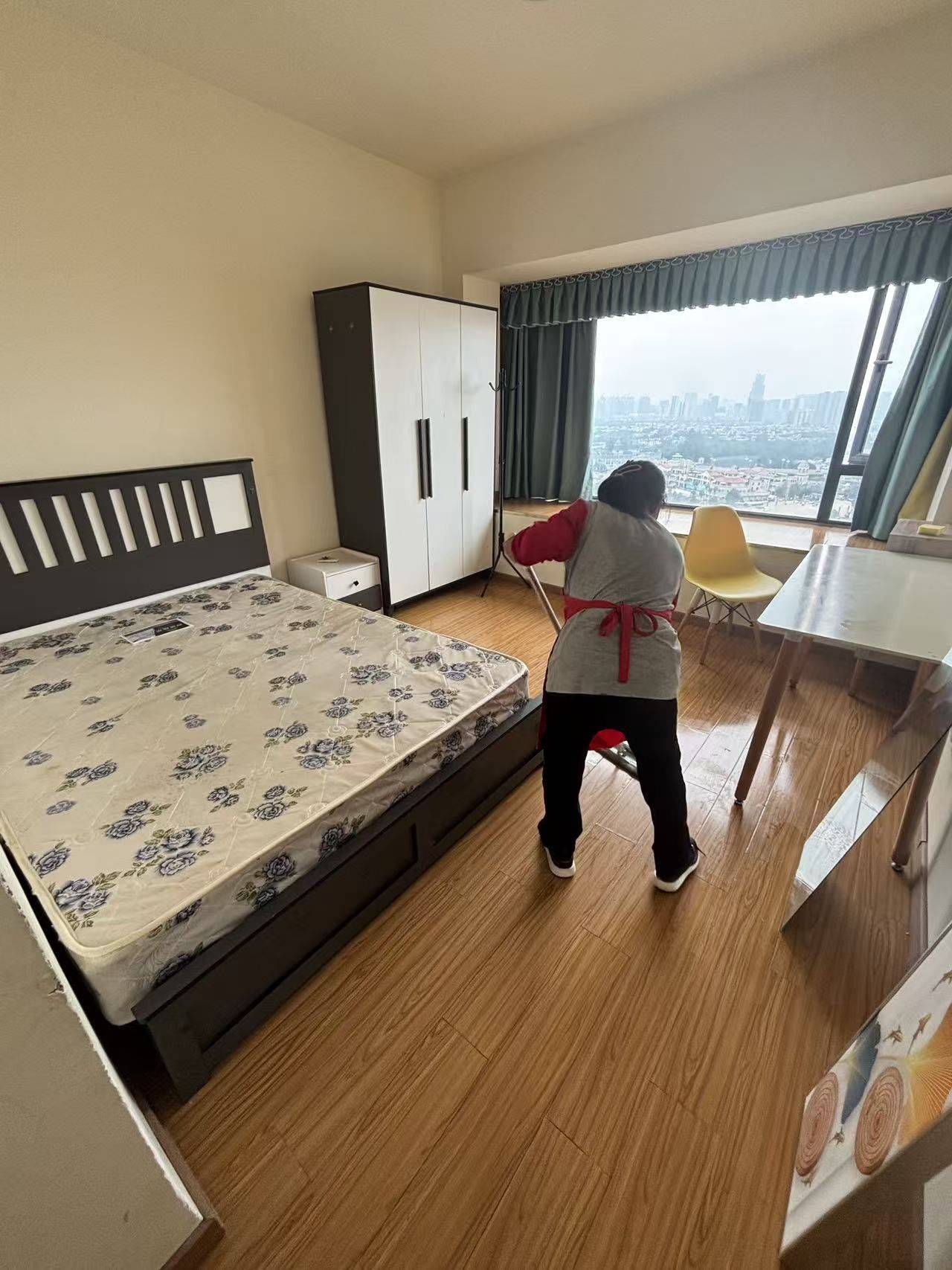 Chengdu-Shuangliu-Cozy Home,Clean&Comfy,No Gender Limit,Hustle & Bustle,Chilled,Pet Friendly