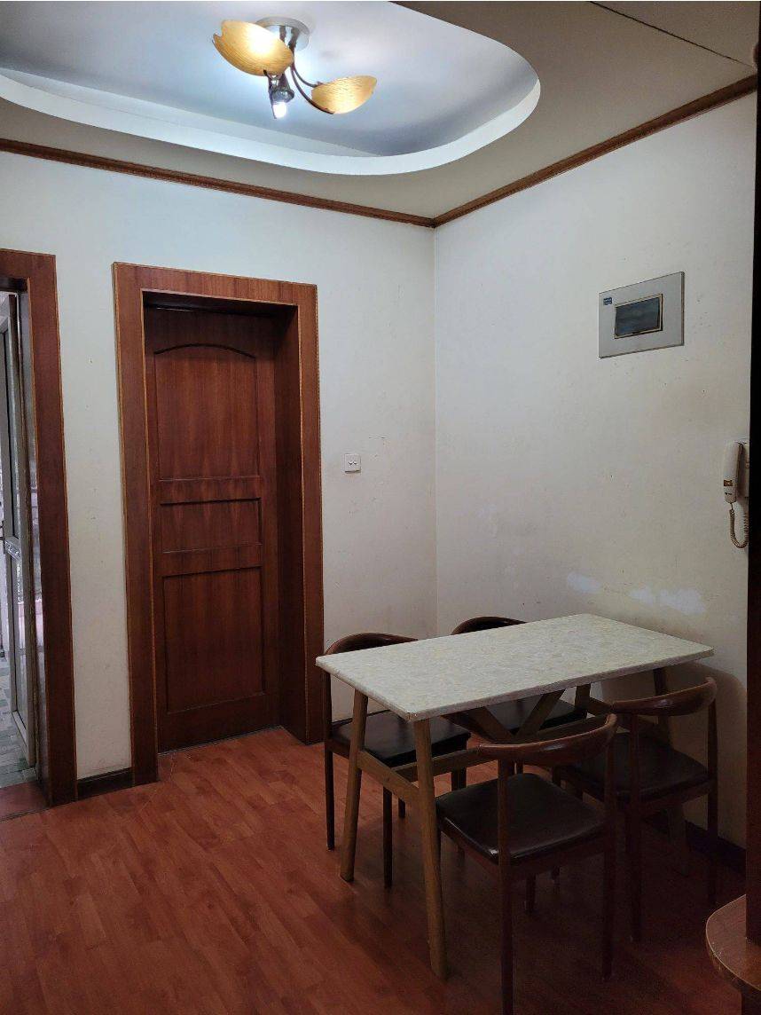 Chengdu-Chenghua-Cozy Home,Clean&Comfy,No Gender Limit,Hustle & Bustle,“Friends”,Chilled,LGBTQ Friendly,Pet Friendly