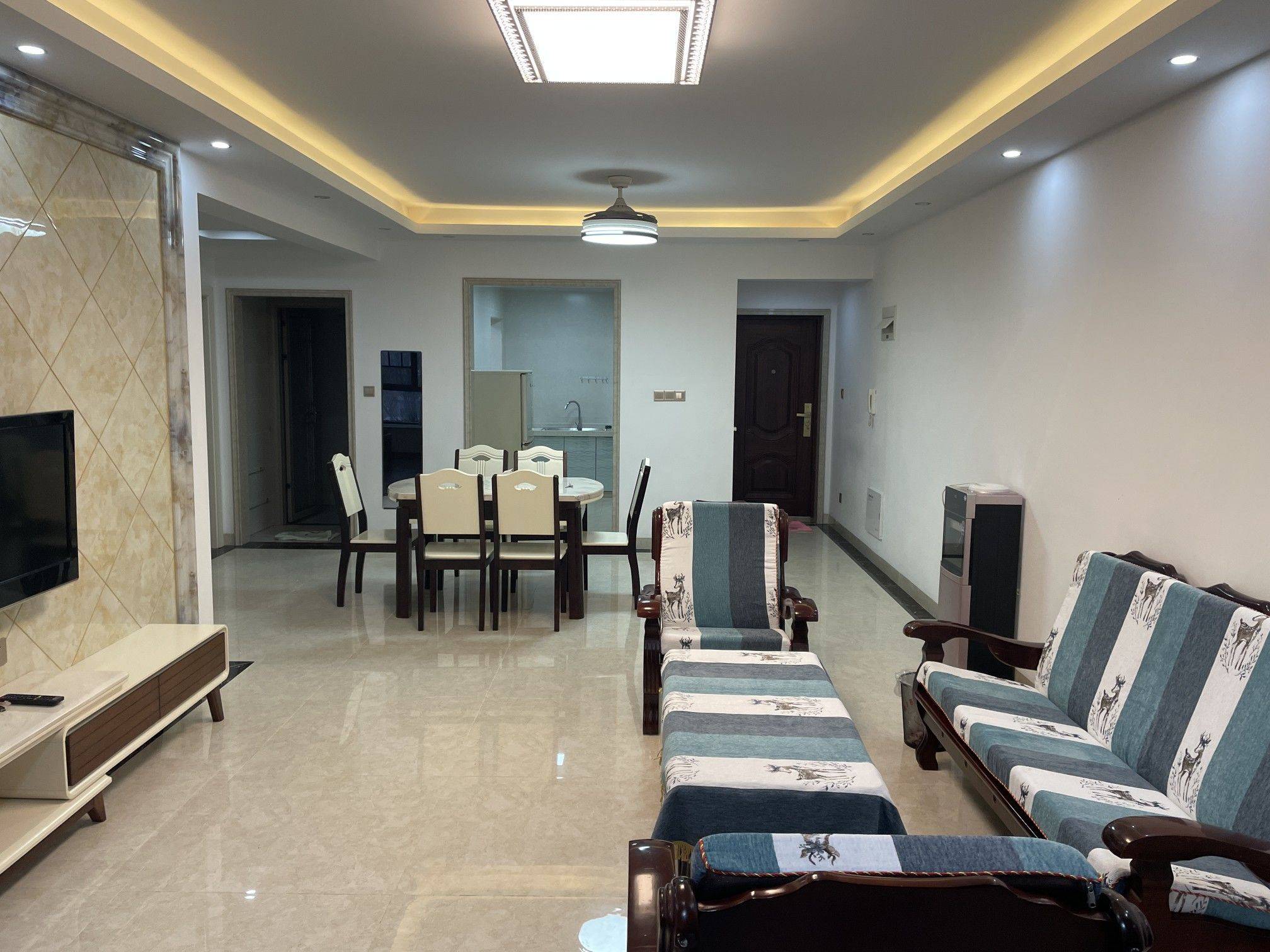 Changsha-Wangcheng-Cozy Home,Clean&Comfy,No Gender Limit,Hustle & Bustle,“Friends”,Chilled,Pet Friendly