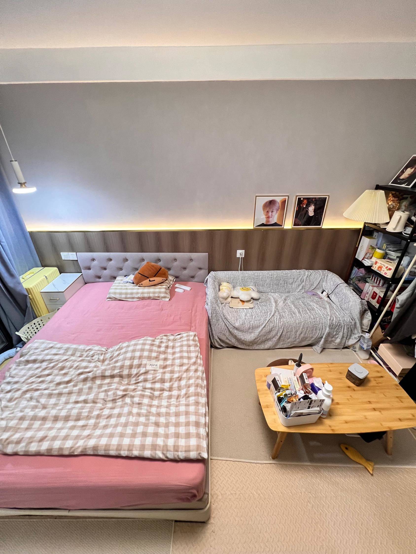 Shanghai-Pudong-Cozy Home,Clean&Comfy,No Gender Limit,Hustle & Bustle,“Friends”,Chilled,LGBTQ Friendly,Pet Friendly