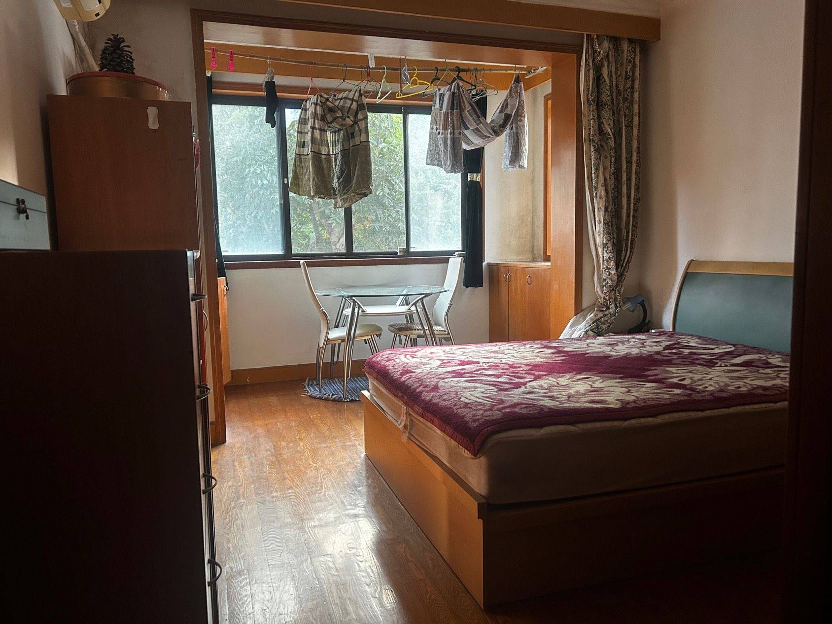 Shanghai-Pudong-Cozy Home,Clean&Comfy,No Gender Limit,Hustle & Bustle,“Friends”,Chilled,LGBTQ Friendly,Pet Friendly