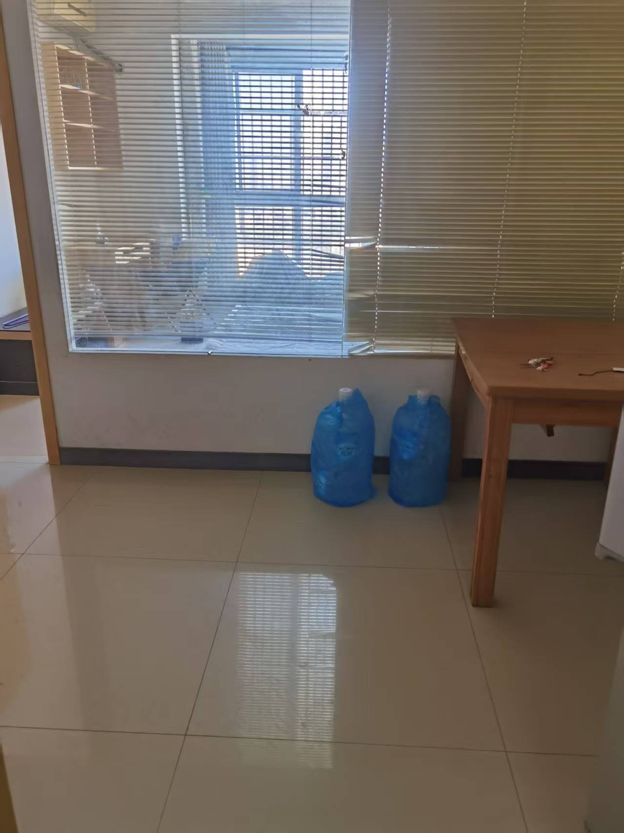 Hefei-Yaohai-Cozy Home,Clean&Comfy,No Gender Limit,Hustle & Bustle