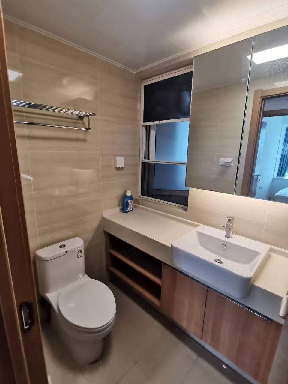 Wuhan-Jiangxia-Cozy Home,No Gender Limit