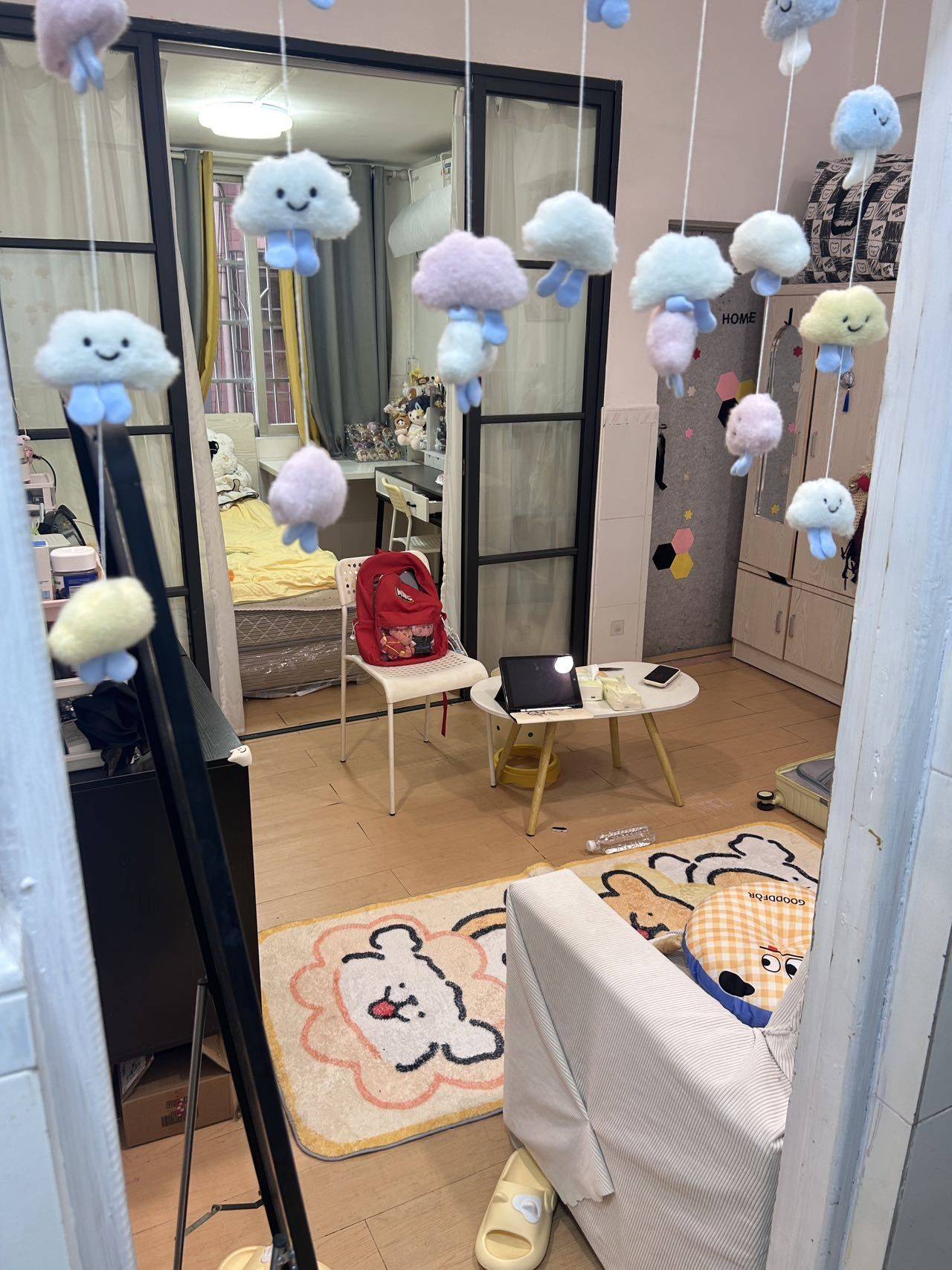 Guangzhou-Tianhe-Cozy Home,Clean&Comfy,No Gender Limit,Hustle & Bustle,“Friends”,Chilled,LGBTQ Friendly,Pet Friendly