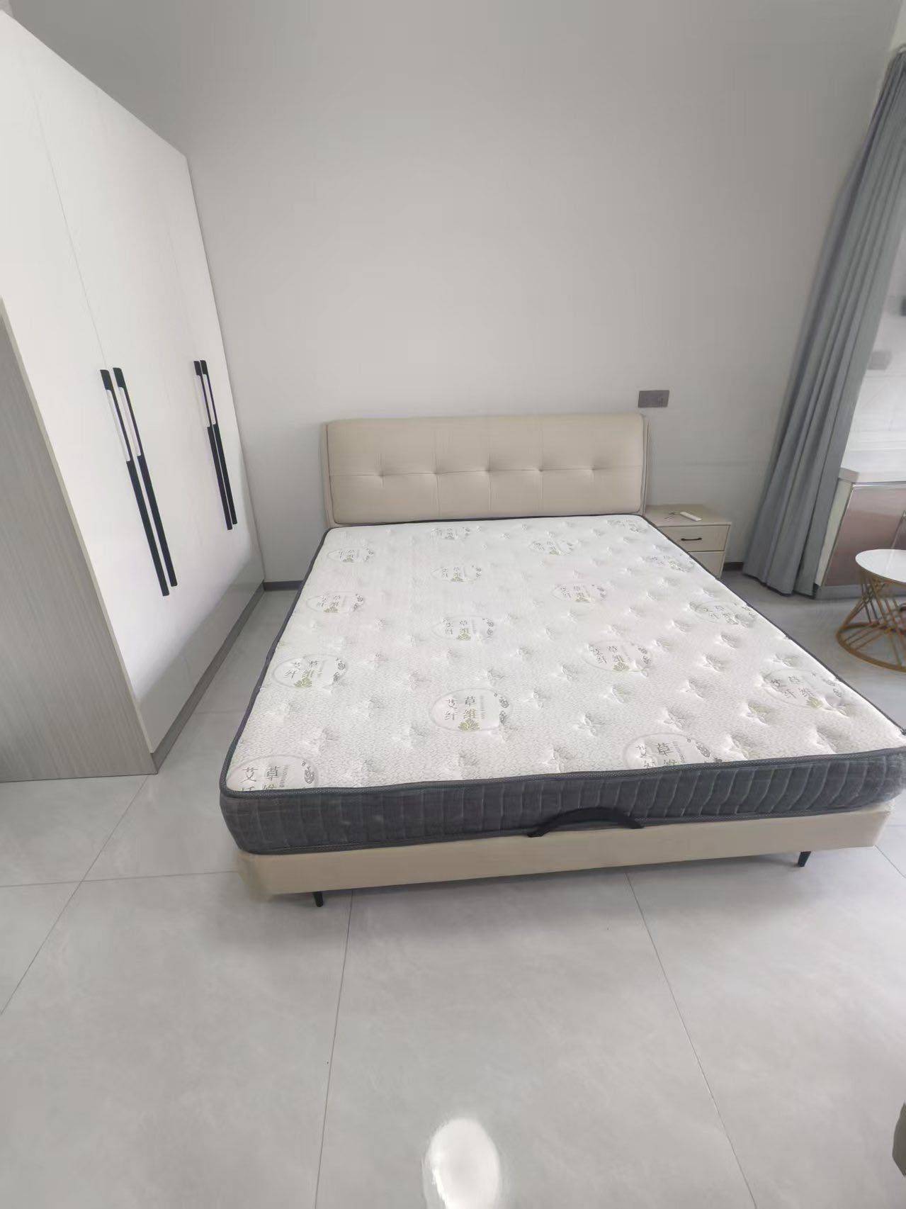 Zhengzhou-Jinshui-Cozy Home,Clean&Comfy,No Gender Limit