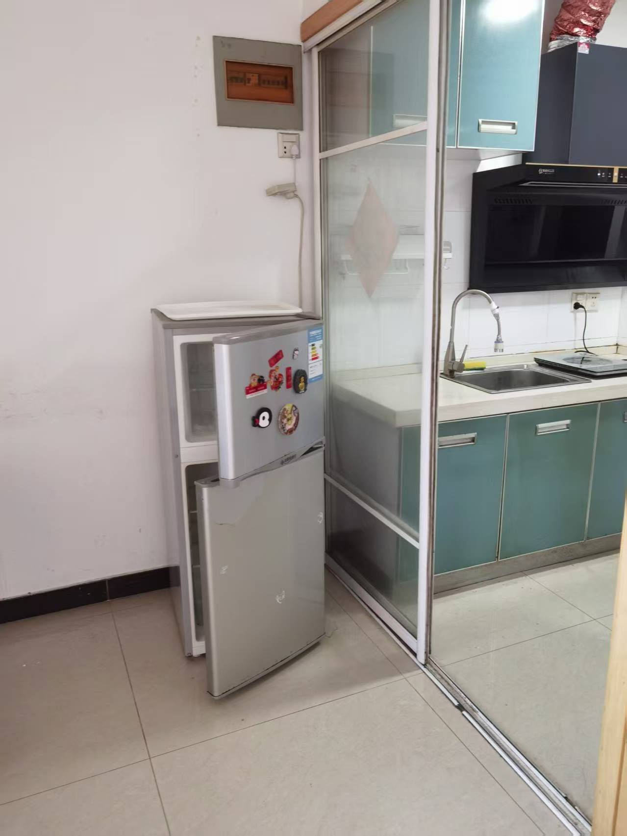 Hefei-Yaohai-Cozy Home,Clean&Comfy,No Gender Limit,Hustle & Bustle