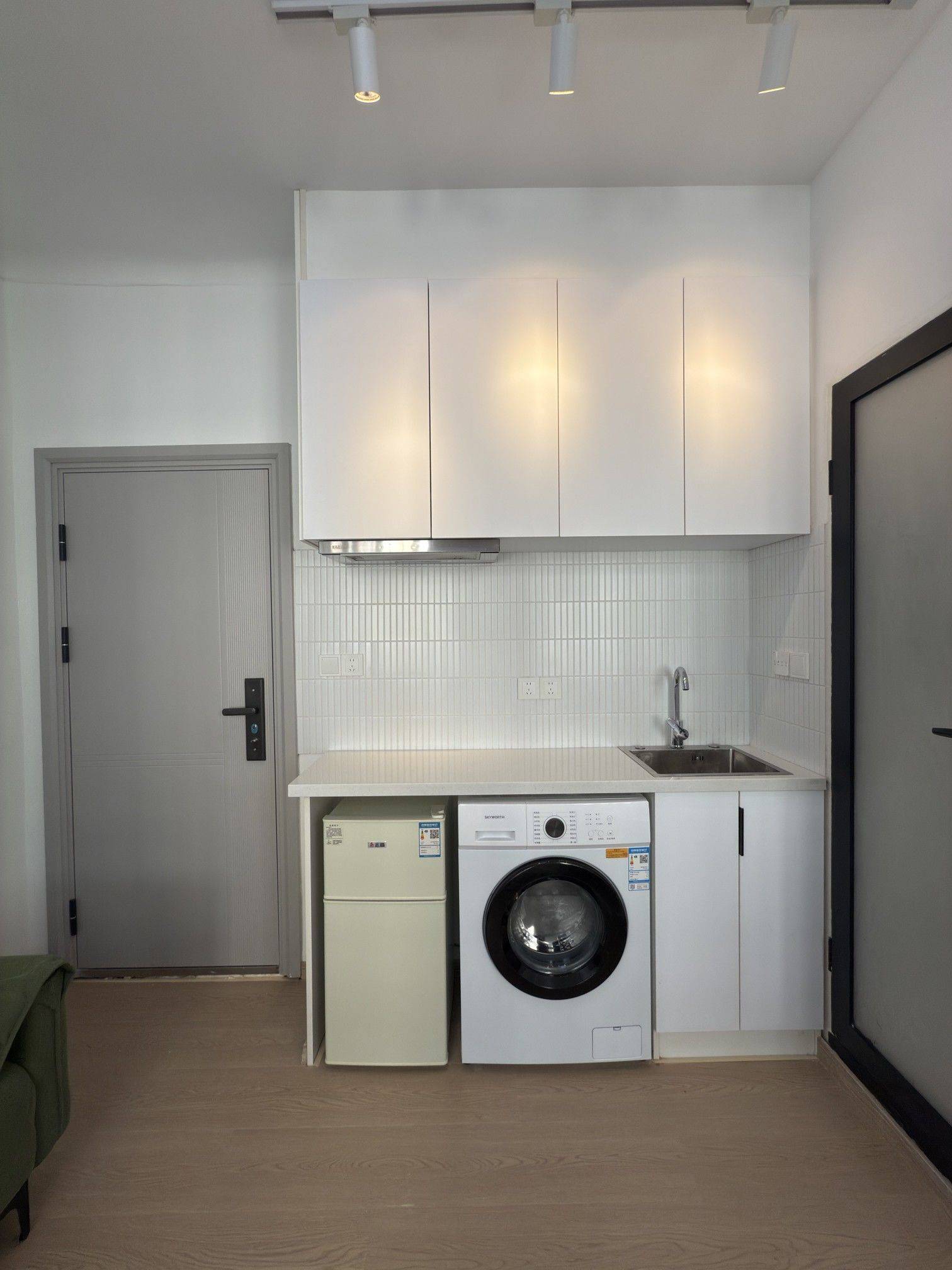 Shanghai-Jing‘An-Cozy Home,Clean&Comfy,No Gender Limit,Hustle & Bustle,“Friends”,Chilled,LGBTQ Friendly,Pet Friendly
