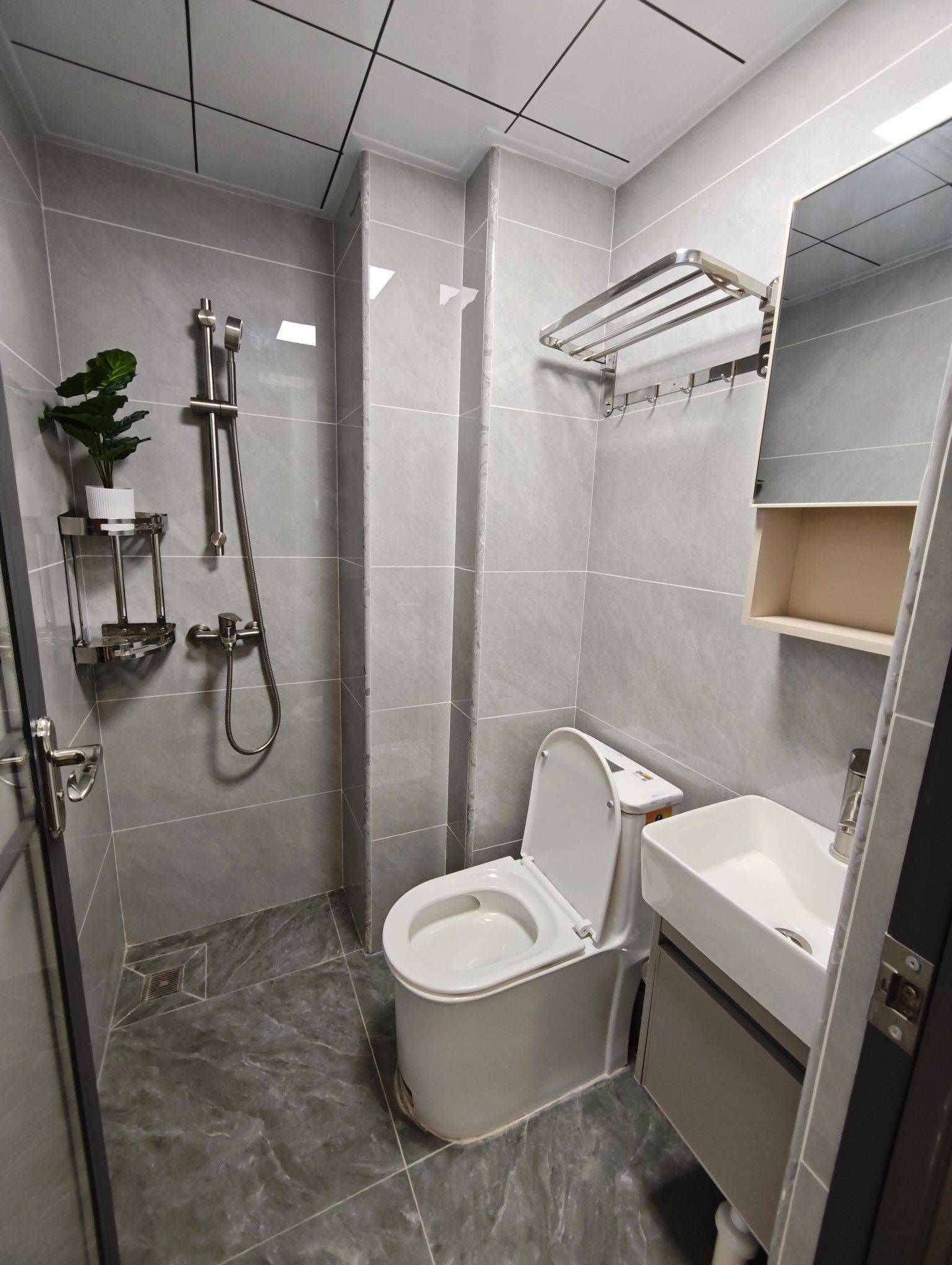 Shenzhen-BaoAn-固戍地铁站,宝安租房,Pet Friendly,LGBTQ Friendly,Cozy Home,Clean&Comfy,“Friends”,Chilled