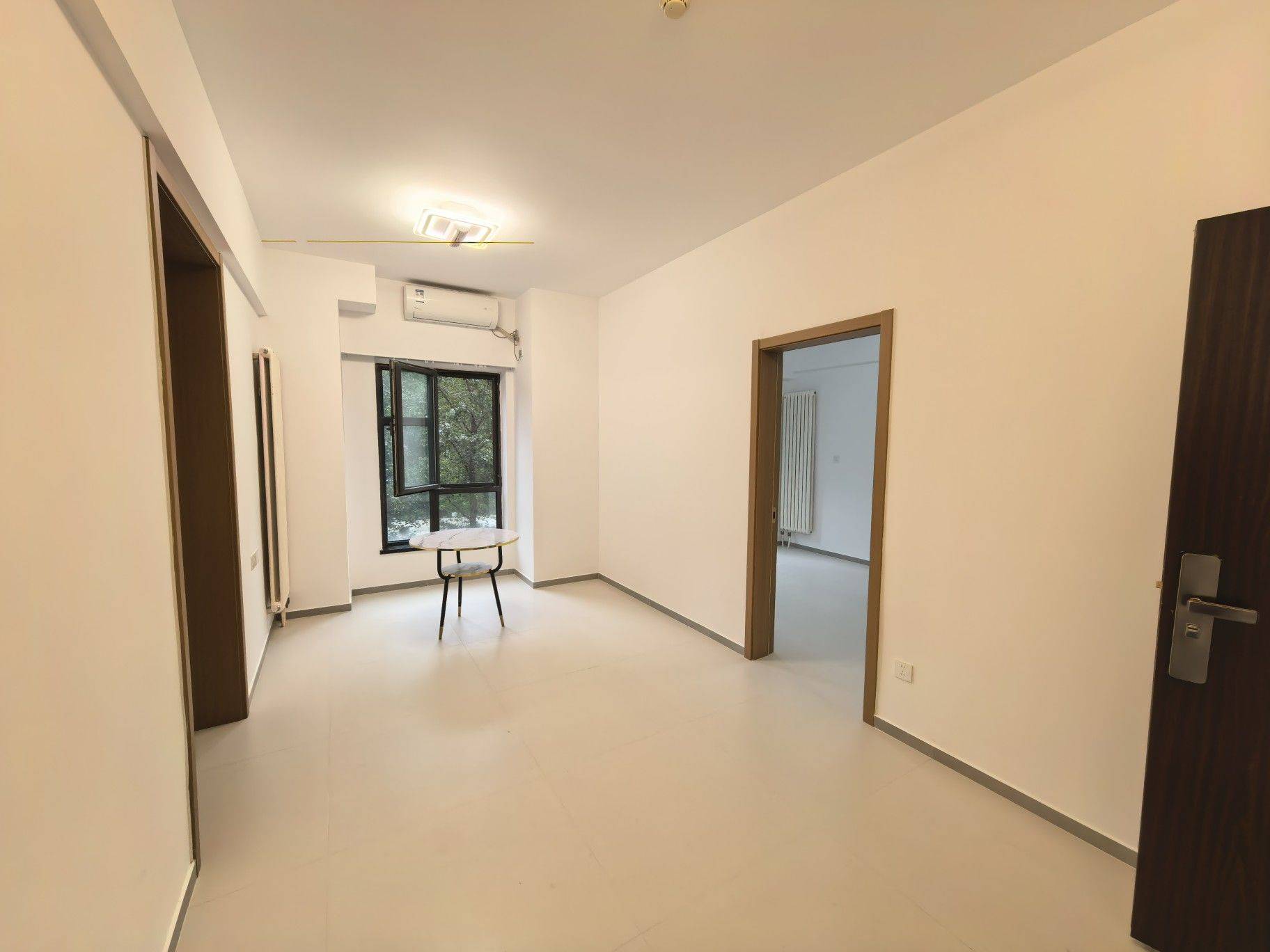 Beijing-Fengtai-Line 4&10,2 Bedrooms,Single Apartment