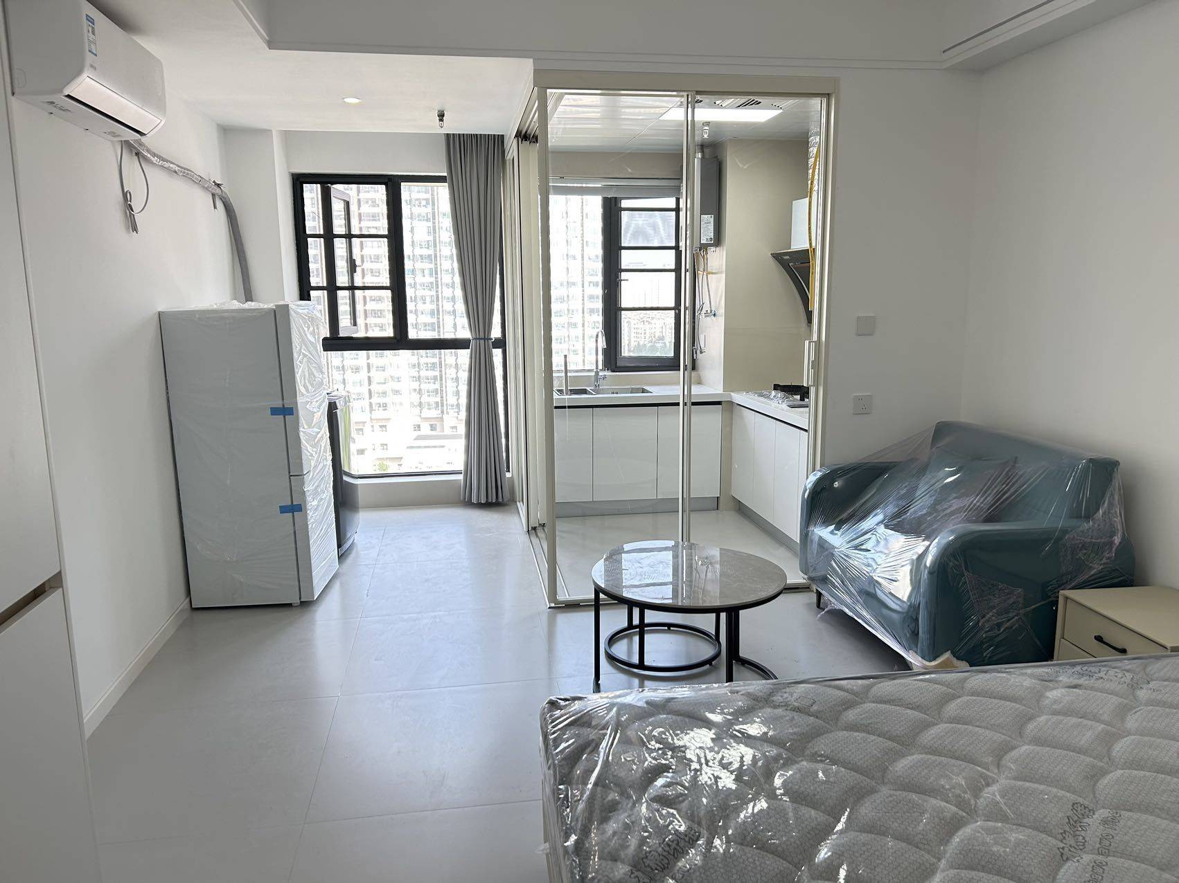 Zhengzhou-Erqi-Cozy Home,Clean&Comfy,No Gender Limit,Hustle & Bustle,“Friends”,Chilled,LGBTQ Friendly,Pet Friendly