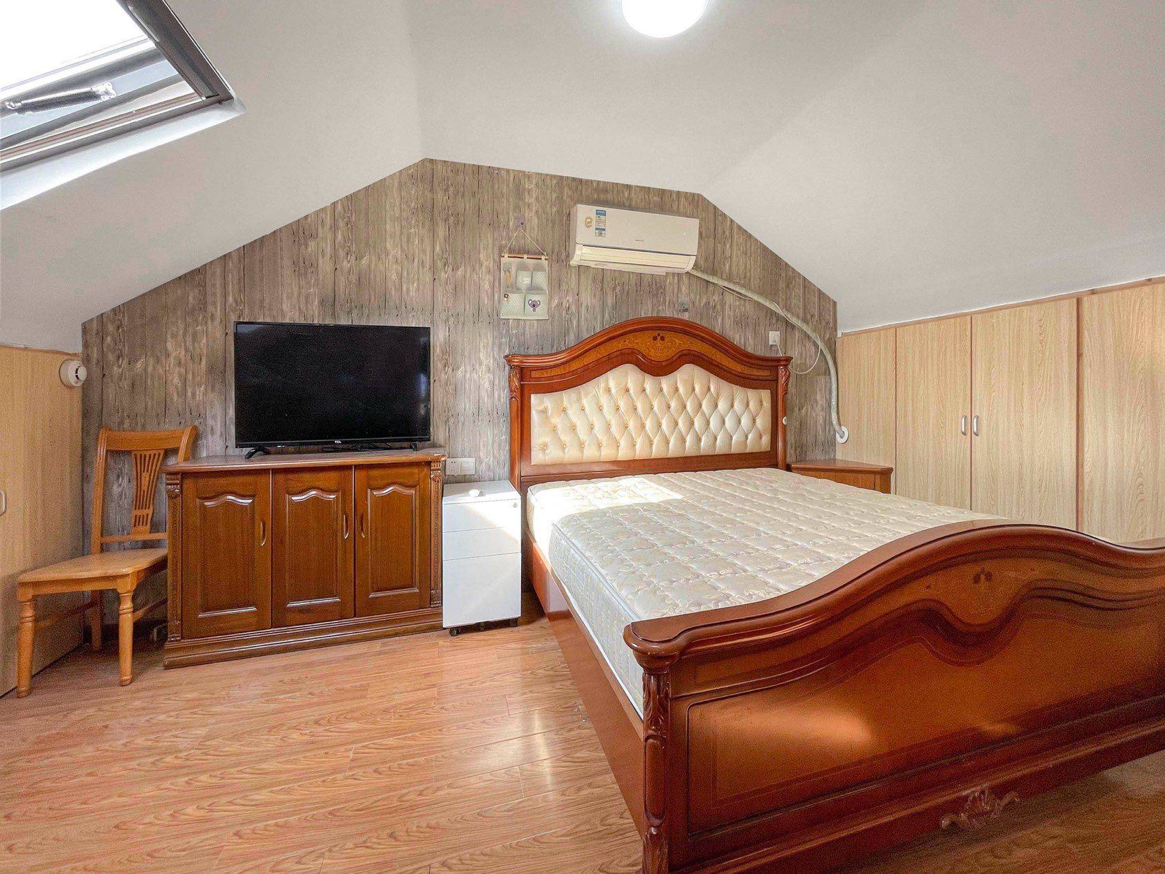 Shanghai-Pudong-Cozy Home,Clean&Comfy,No Gender Limit,Hustle & Bustle,“Friends”,Chilled