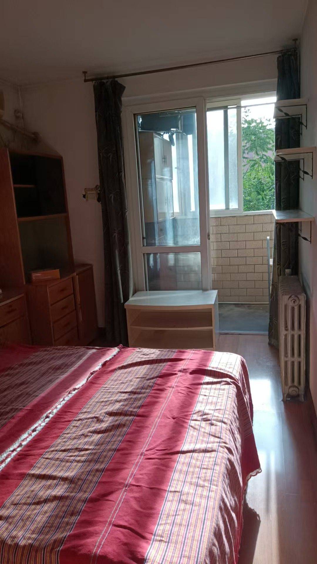 Beijing-Haidian-Clean&Comfy,No Gender Limit,Hustle & Bustle,“Friends”,Chilled