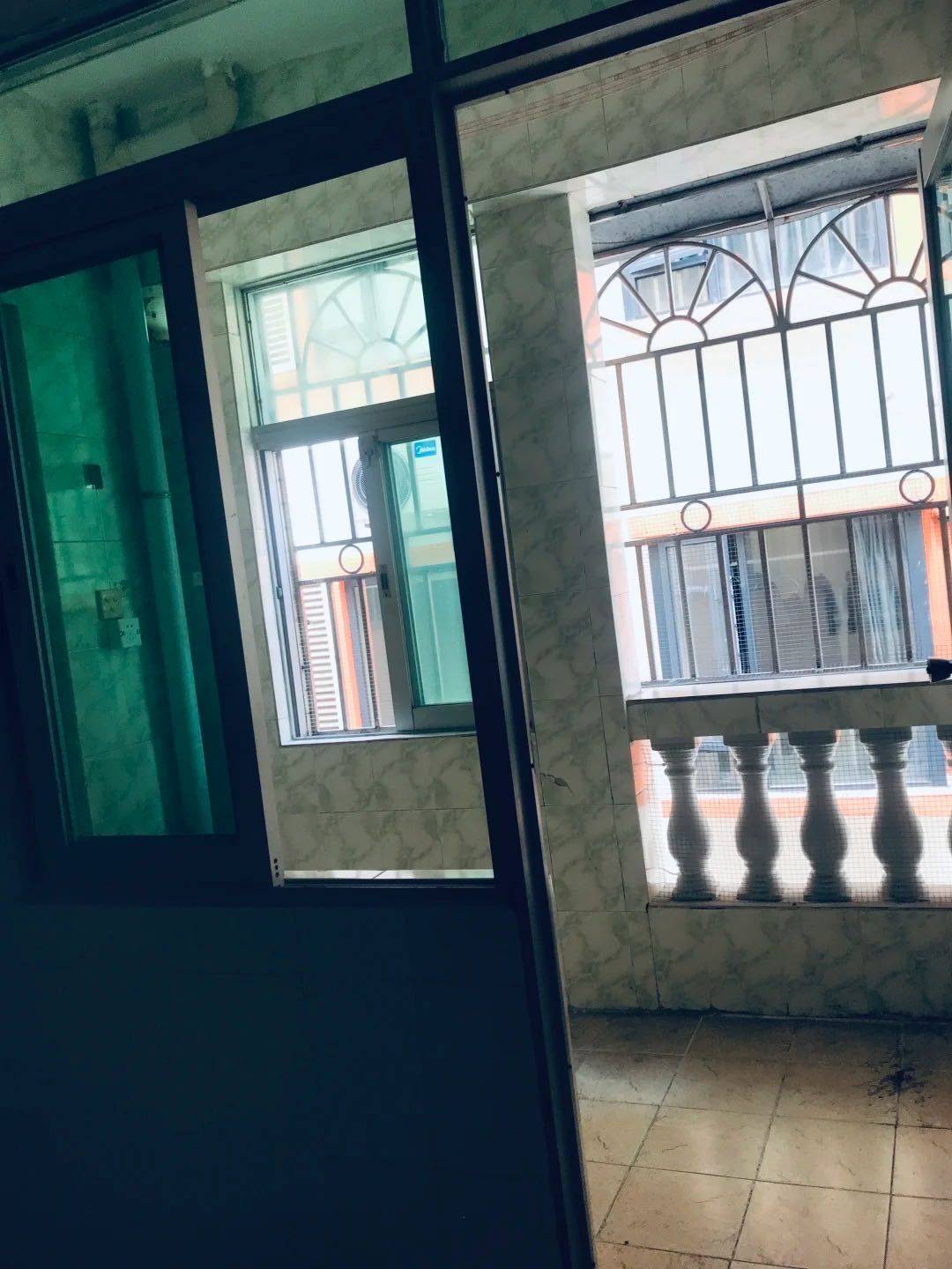 Shenzhen-Longhua-Cozy Home,Clean&Comfy,No Gender Limit