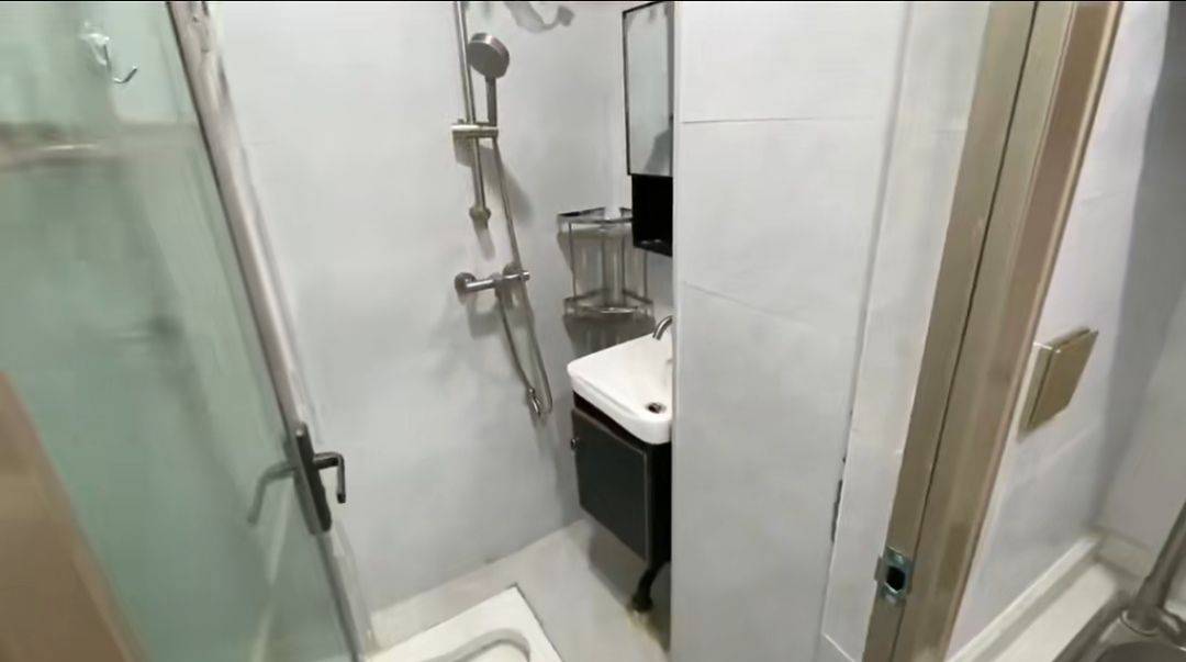 Shenzhen-Longgang-No Gender Limit,Hustle & Bustle,Pet Friendly