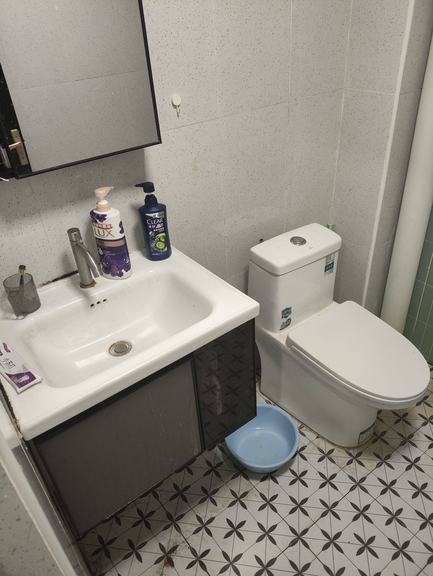 Shenzhen-Longgang-Clean&Comfy,No Gender Limit