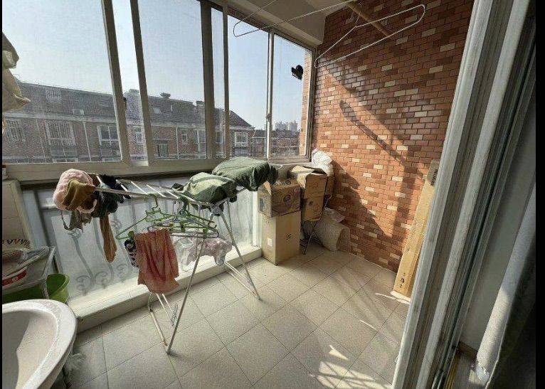 Shanghai-Baoshan-Cozy Home,Clean&Comfy,Hustle & Bustle,“Friends”