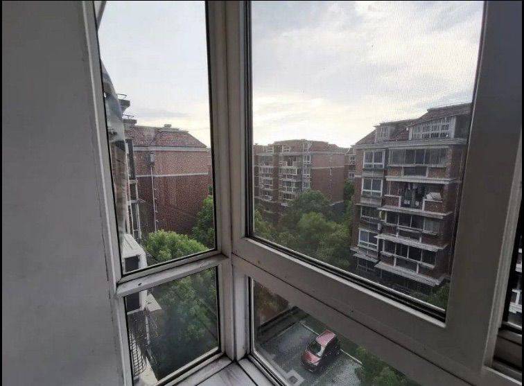 Shanghai-Baoshan-Cozy Home,Clean&Comfy,Hustle & Bustle,“Friends”