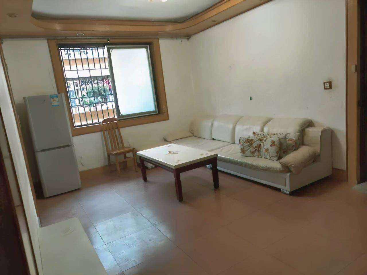 Kunming-Guandu-100RMB/Night,Cozy Home,Clean&Comfy,No Gender Limit,Hustle & Bustle,“Friends”,Chilled,LGBTQ Friendly,Pet Friendly