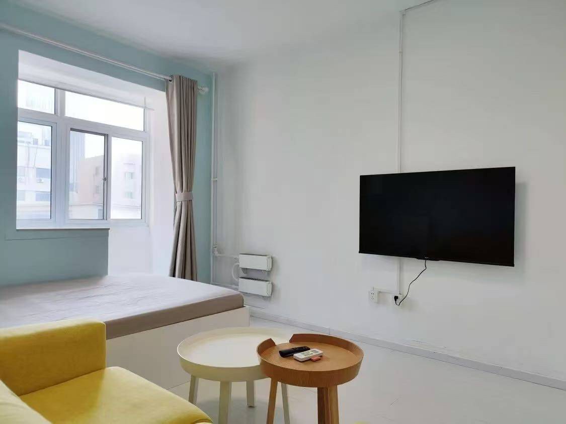 Beijing-Chaoyang-Cozy Home,Clean&Comfy,No Gender Limit,Hustle & Bustle,“Friends”,Chilled,LGBTQ Friendly,Pet Friendly