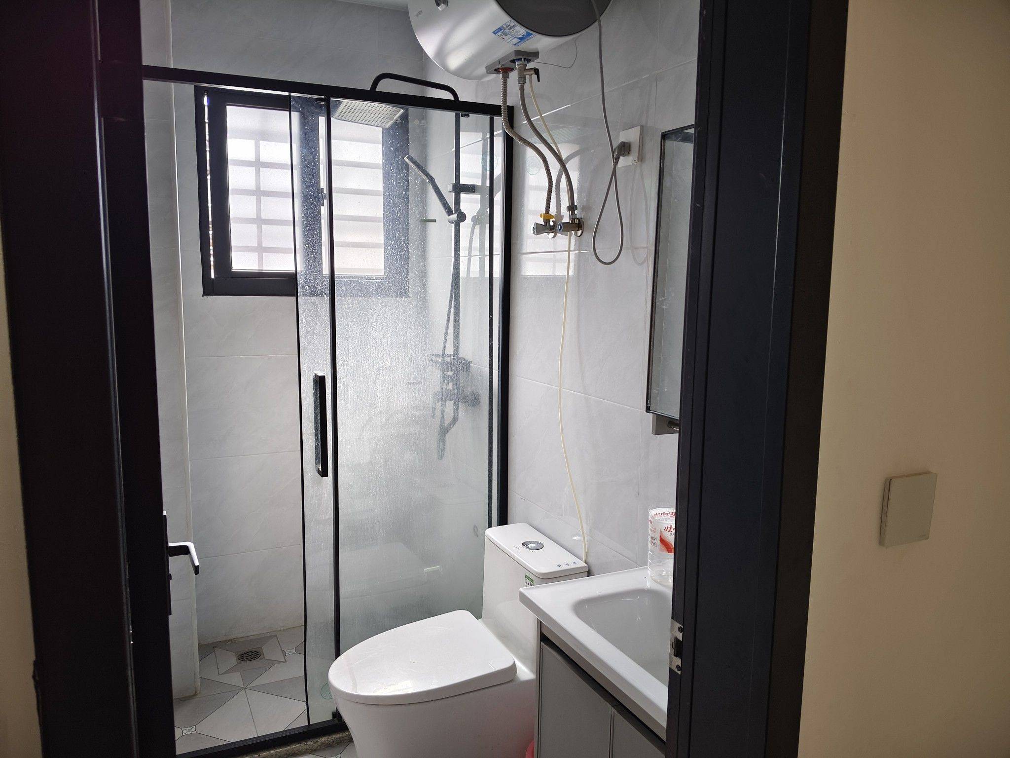 Xiamen-Xiang'An-Clean&Comfy,No Gender Limit