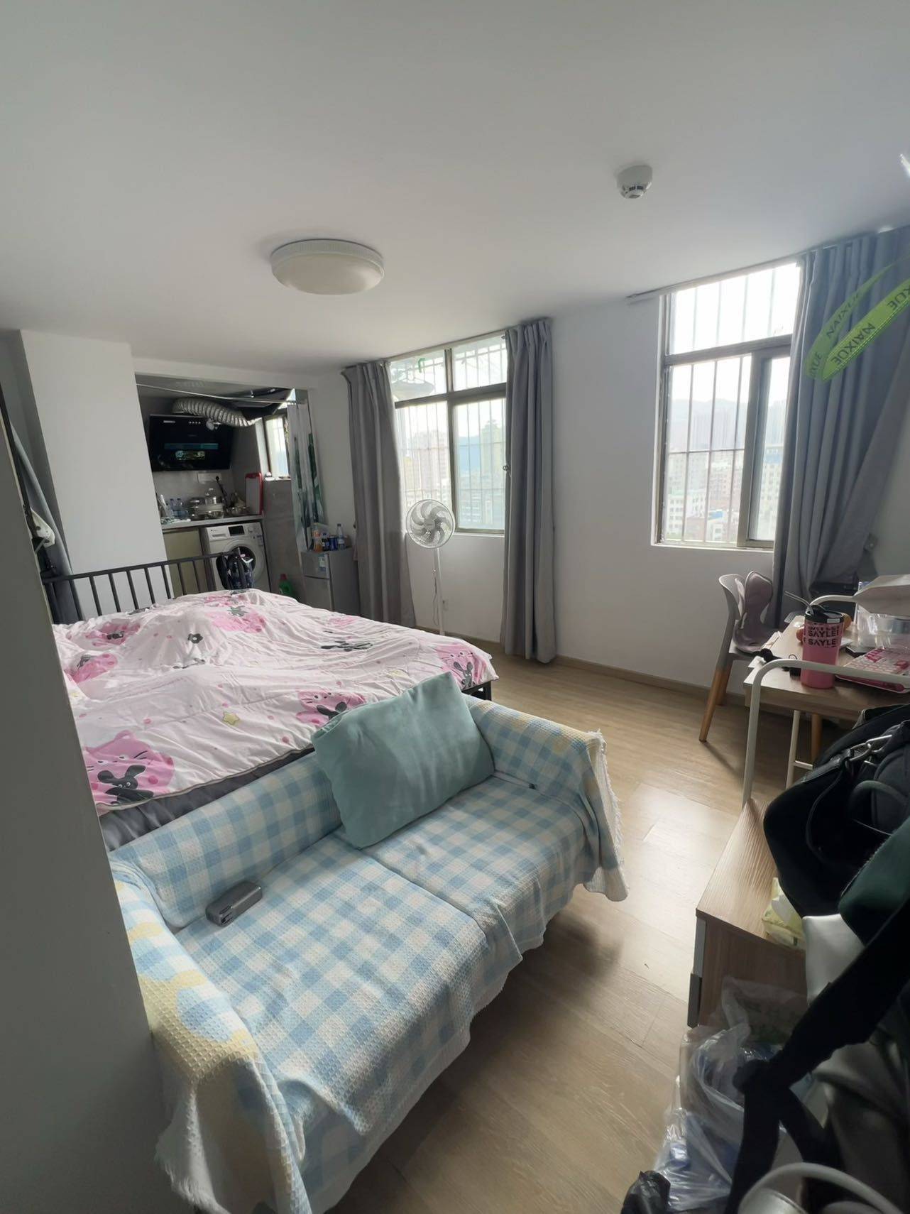 Shenzhen-Longgang-Cozy Home,Clean&Comfy,No Gender Limit,Hustle & Bustle