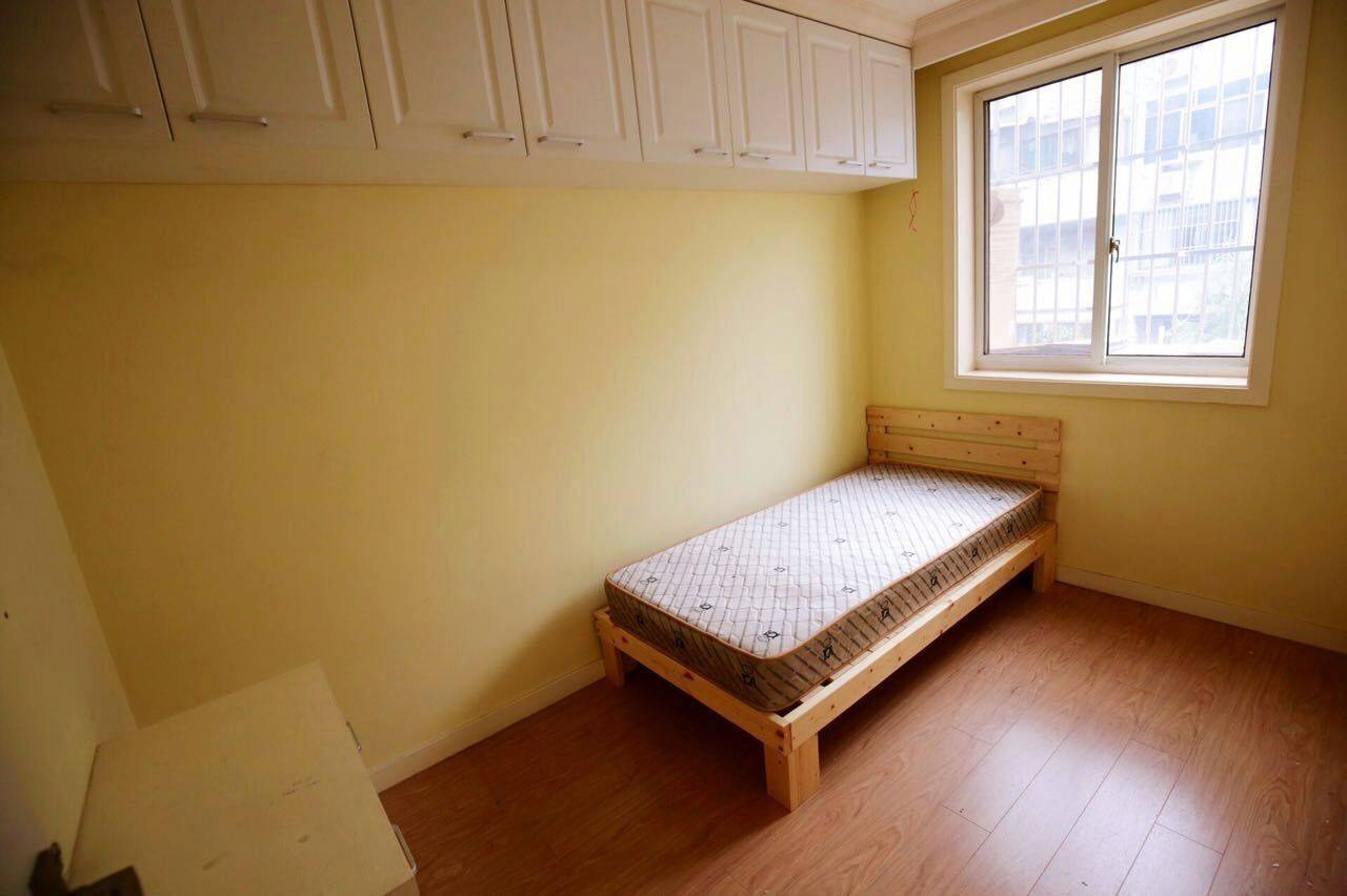 Shanghai-Jing‘An-Cozy Home,“Friends”