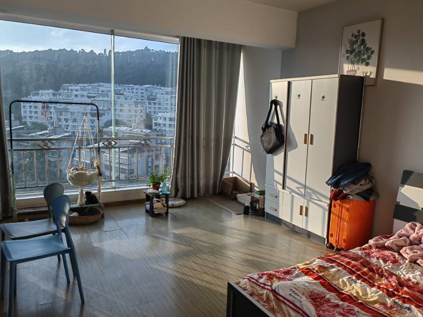 Kunming-Wuhua-Cozy Home,Clean&Comfy,No Gender Limit,Hustle & Bustle,“Friends”,Chilled,LGBTQ Friendly,Pet Friendly