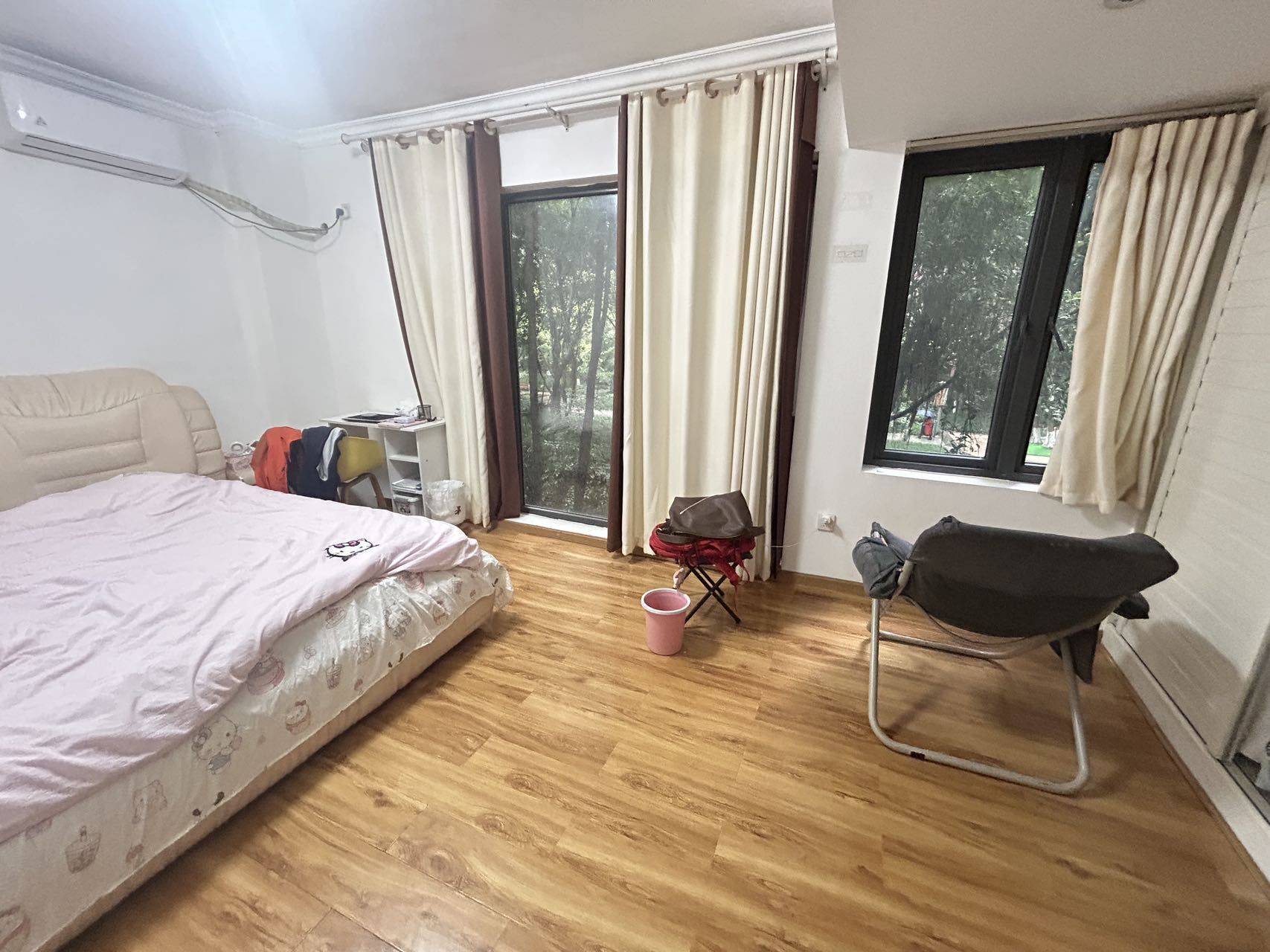 Chengdu-Shuangliu-Cozy Home,Clean&Comfy,No Gender Limit,Chilled,Pet Friendly