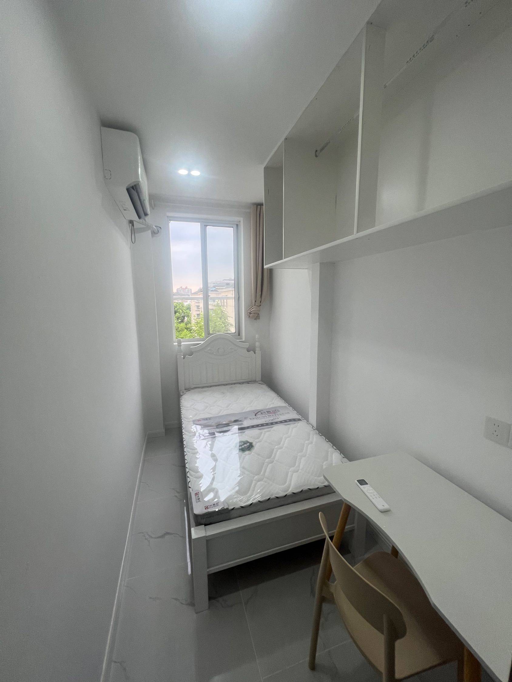 Shanghai-Jing‘An-Cozy Home,Clean&Comfy,No Gender Limit,Hustle & Bustle,“Friends”