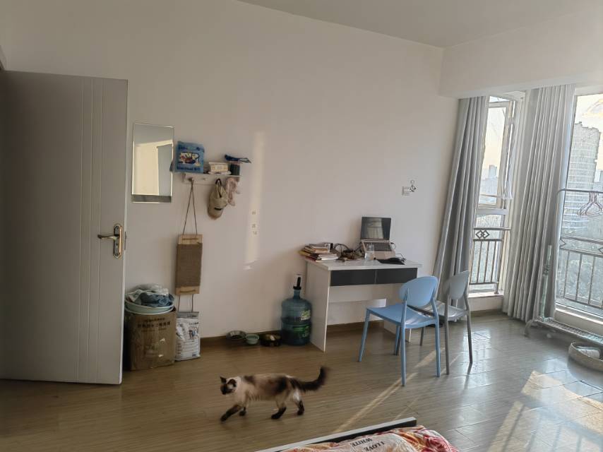 Kunming-Wuhua-Cozy Home,Clean&Comfy,No Gender Limit,Hustle & Bustle,“Friends”,Chilled,LGBTQ Friendly,Pet Friendly